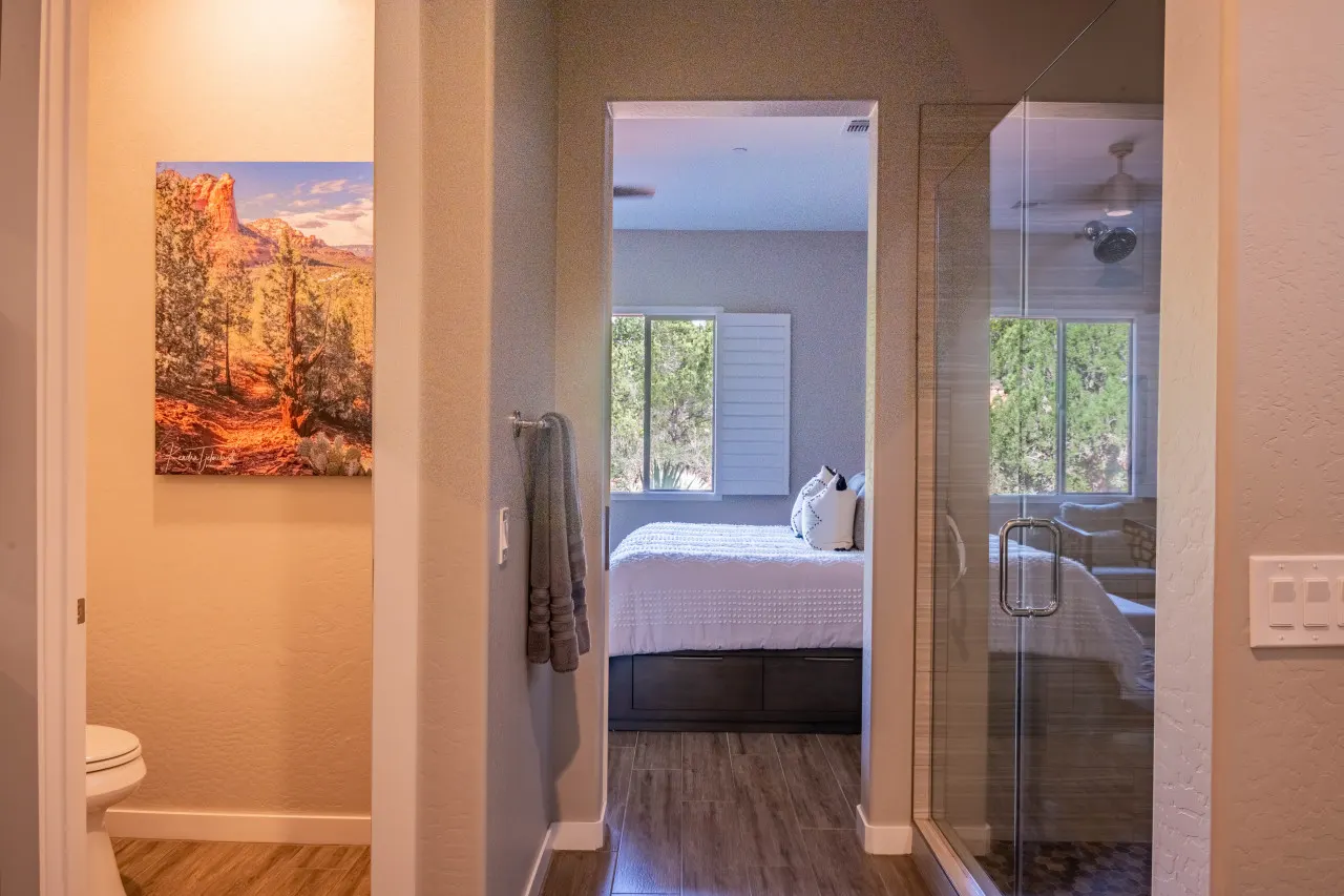Red Rock Leisure 360° Views, Hot Tub & Rooftop 6