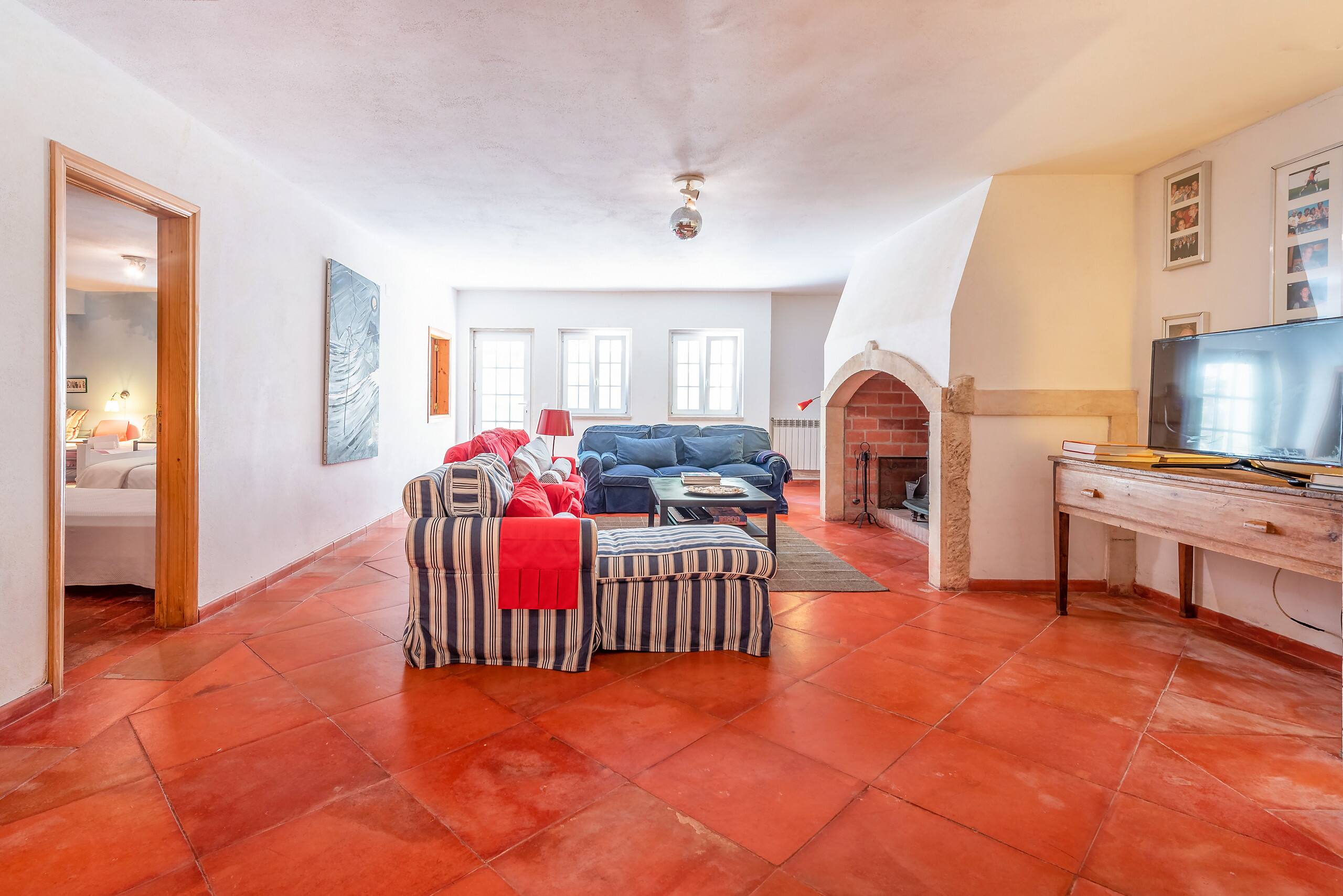 Villa with Luxury Garden in Sintra 9