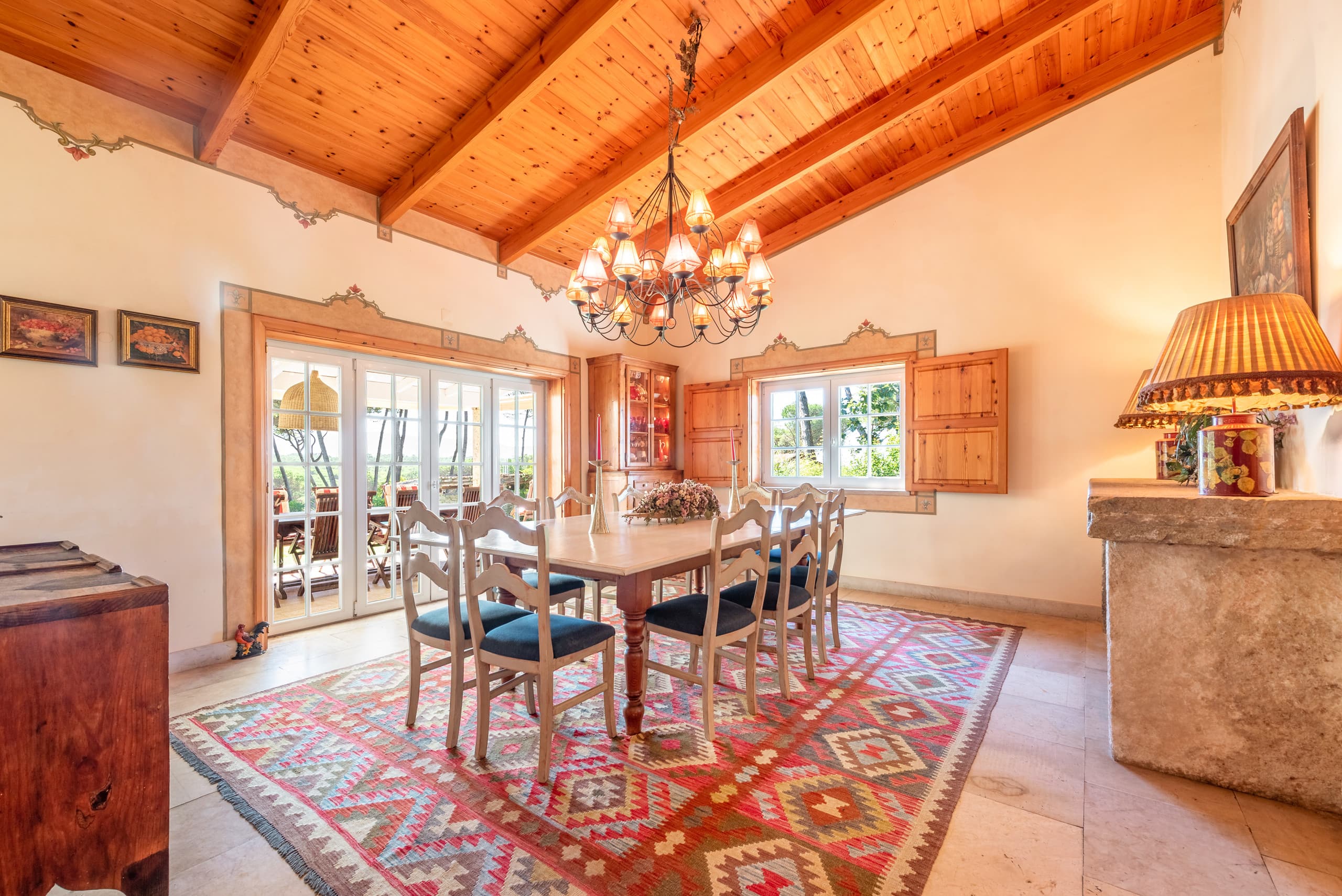 Villa with Luxury Garden in Sintra 12