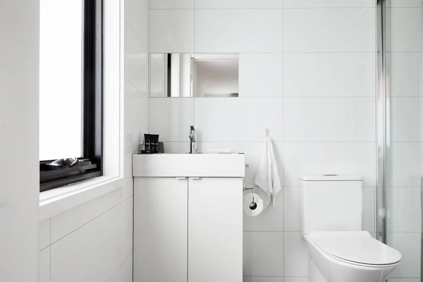 Convenient getaway close to MCG & Rod Laver Arena 8