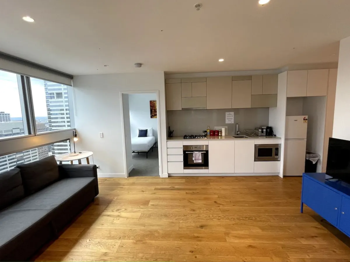 Two Urban Apartments – Melbourne CBD 18