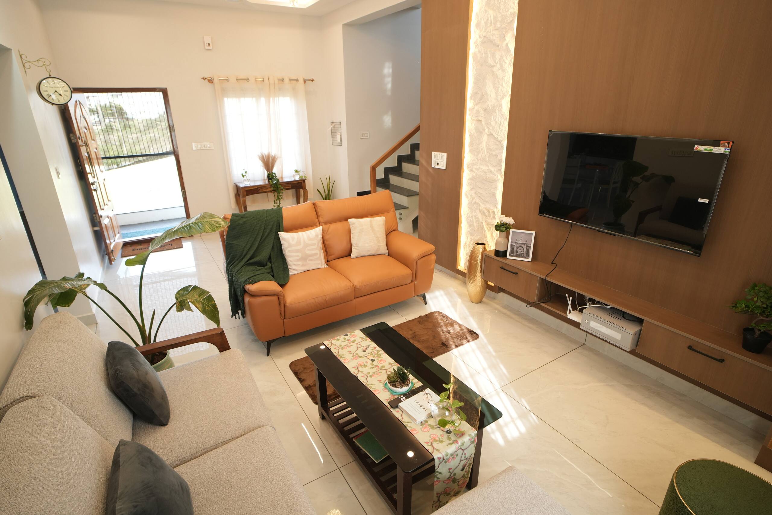 Aura - 3 BHK Luxury Modern Home 10