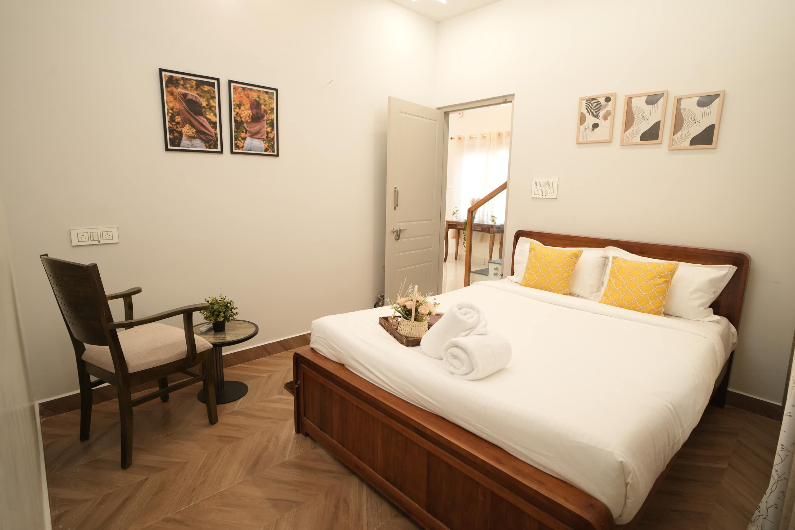 Aura - 3 BHK Luxury Modern Home 31