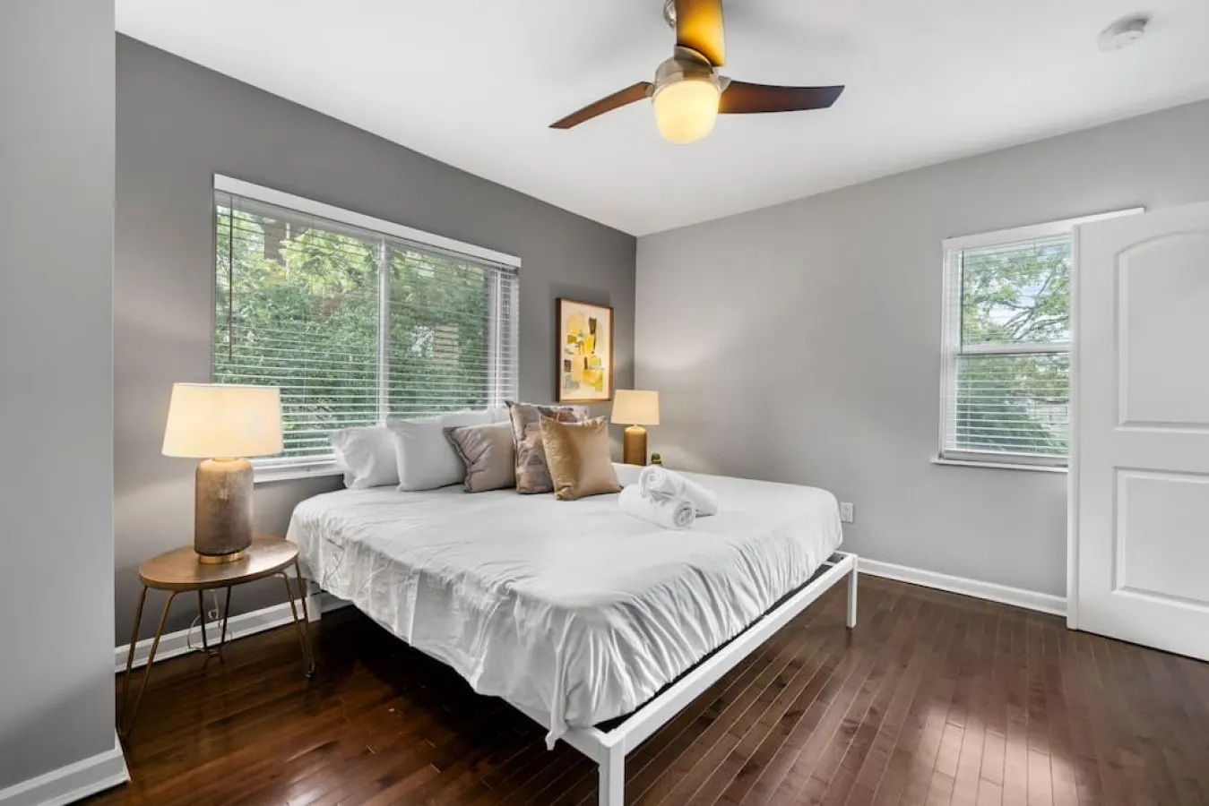 Stylish 2BR near City Center OTR, UC, Zoo 6