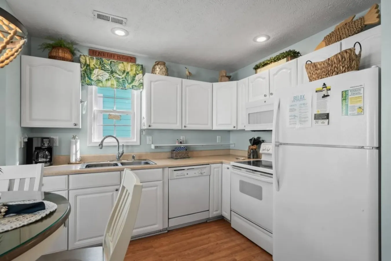 Seas The Day Waterpark, Close to Beach & Porch 16