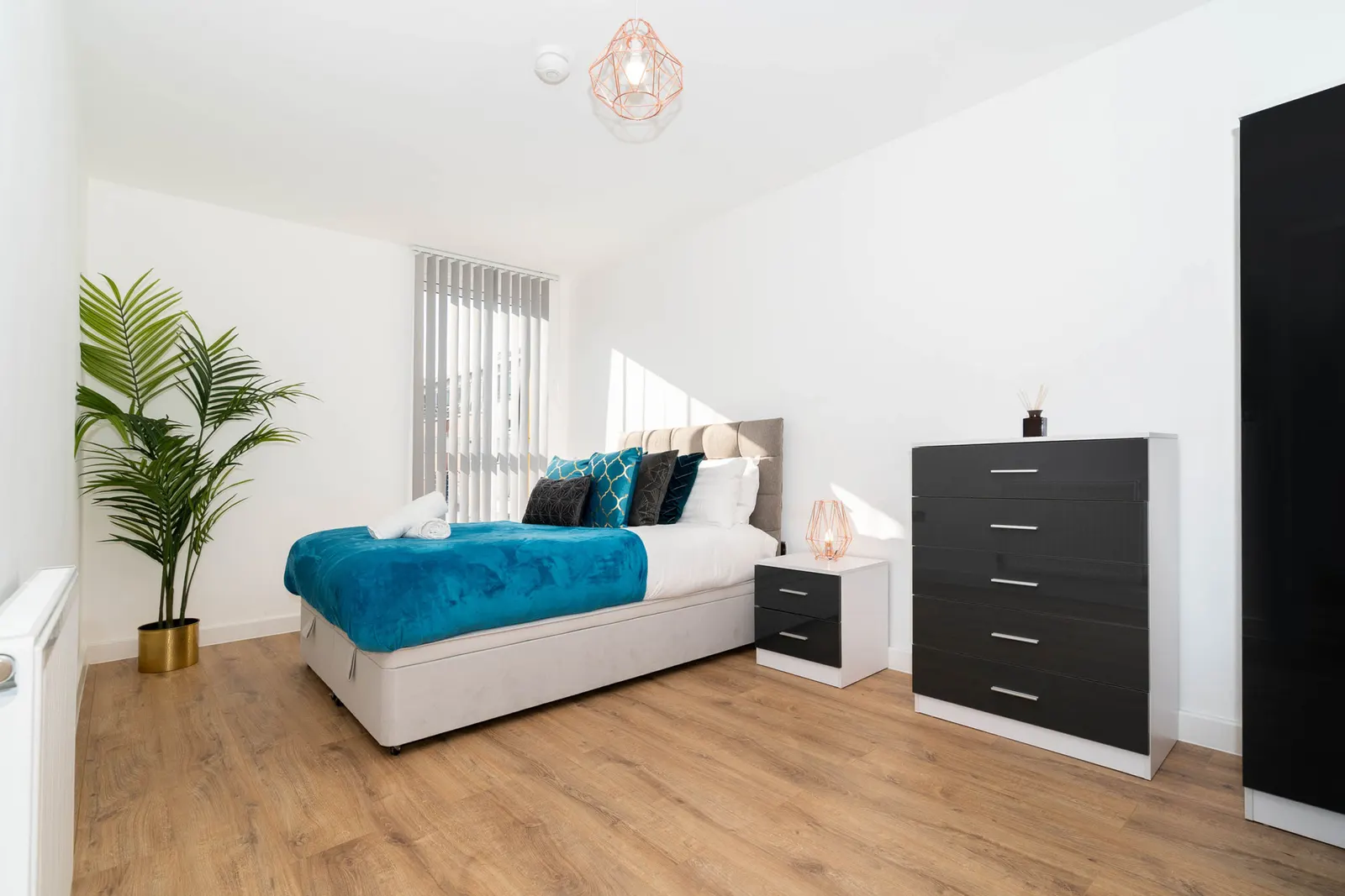 Modern City Centre Apartment - JQ - Fast WiFi 6