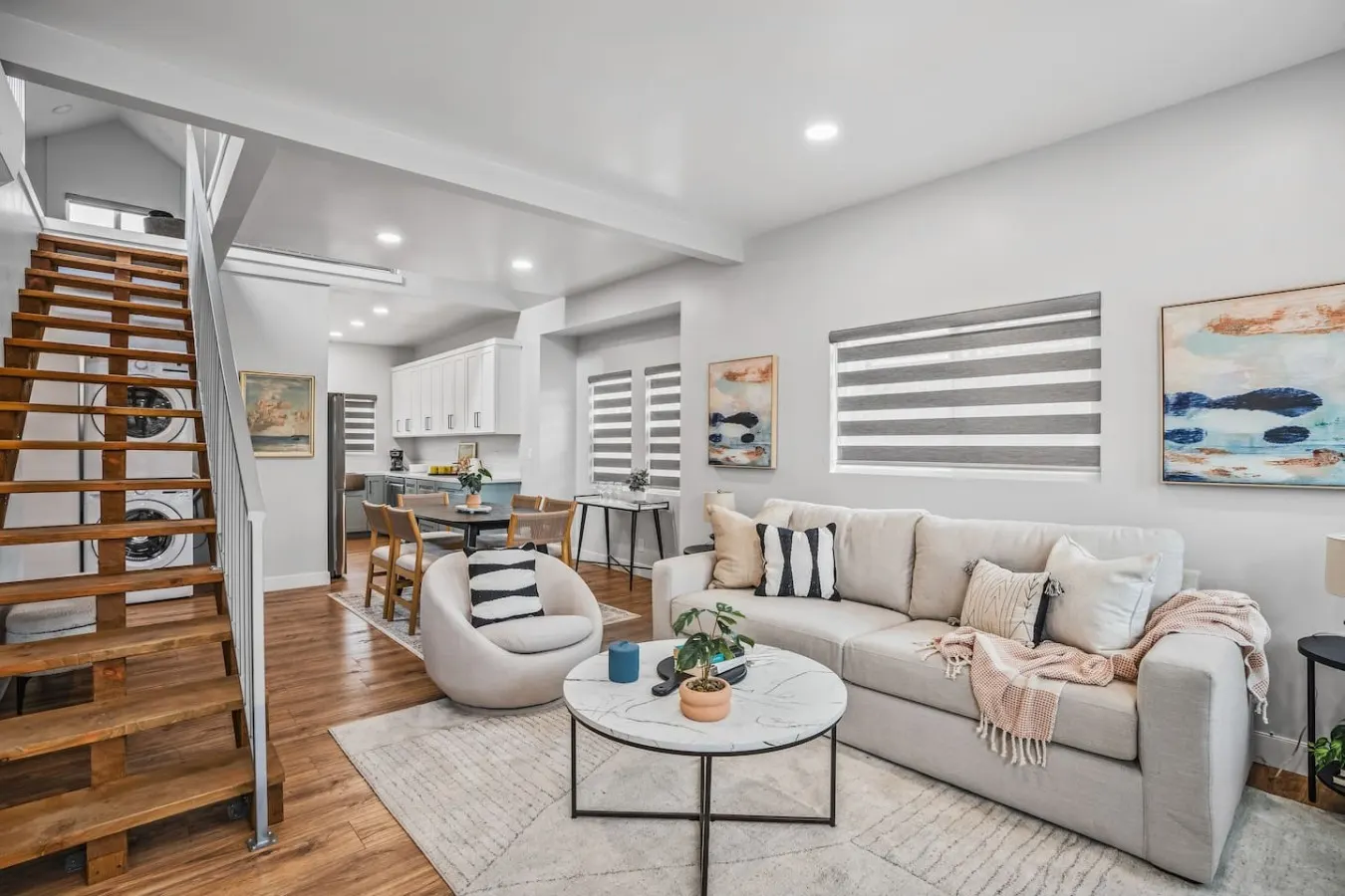 2BR-Golden Hill, Cozy+Games, Driveway Parking