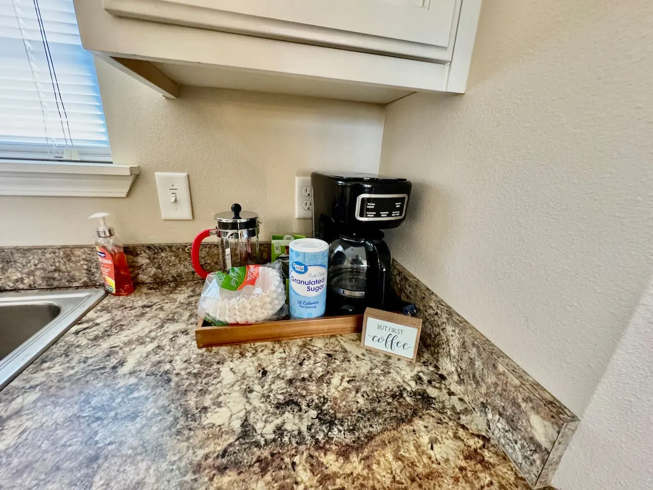 Cozy Corner Cottage 6
