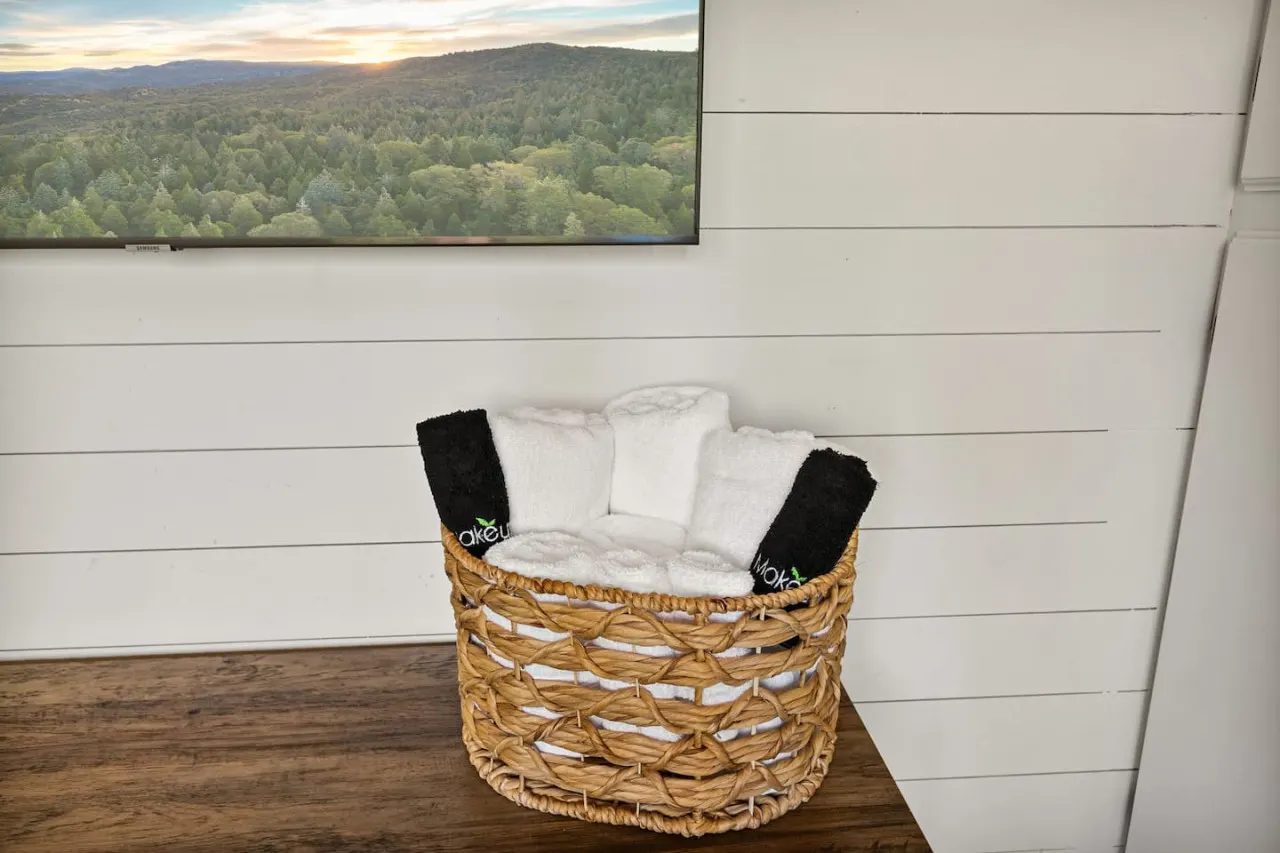 National Forest View Chalet, Mins 2 MTN & Hot Tub 20