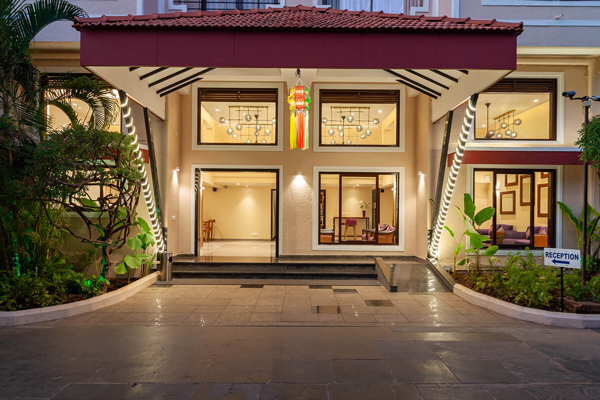 Spacious Goan-style sea-facing Room 8