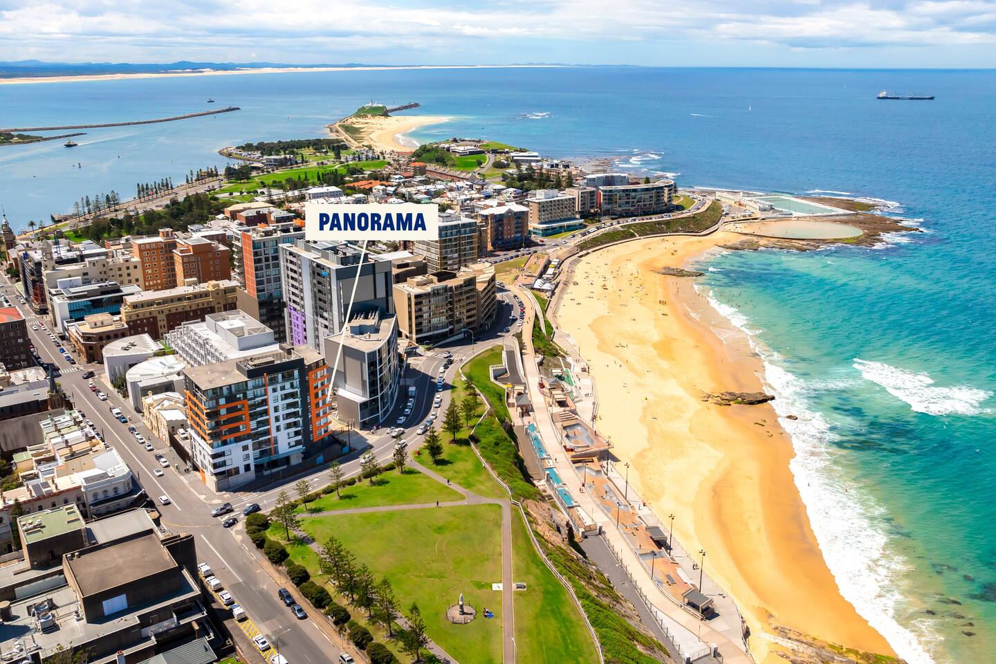 Panorama on Newcastle Beach - Free Parking - Views 2