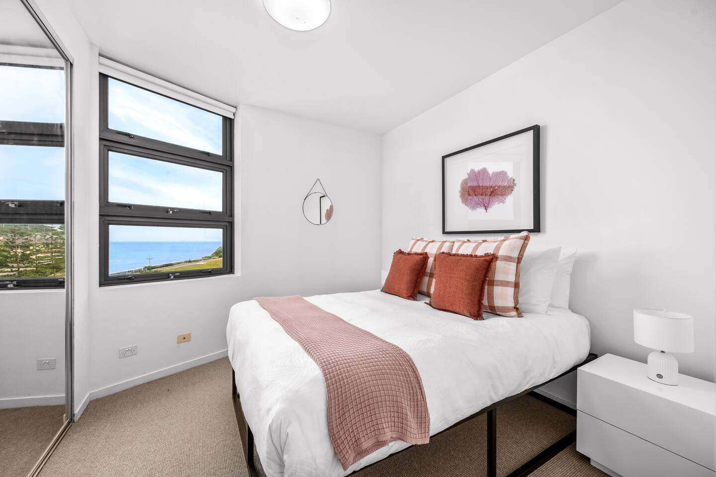 Panorama on Newcastle Beach - Free Parking - Views 3