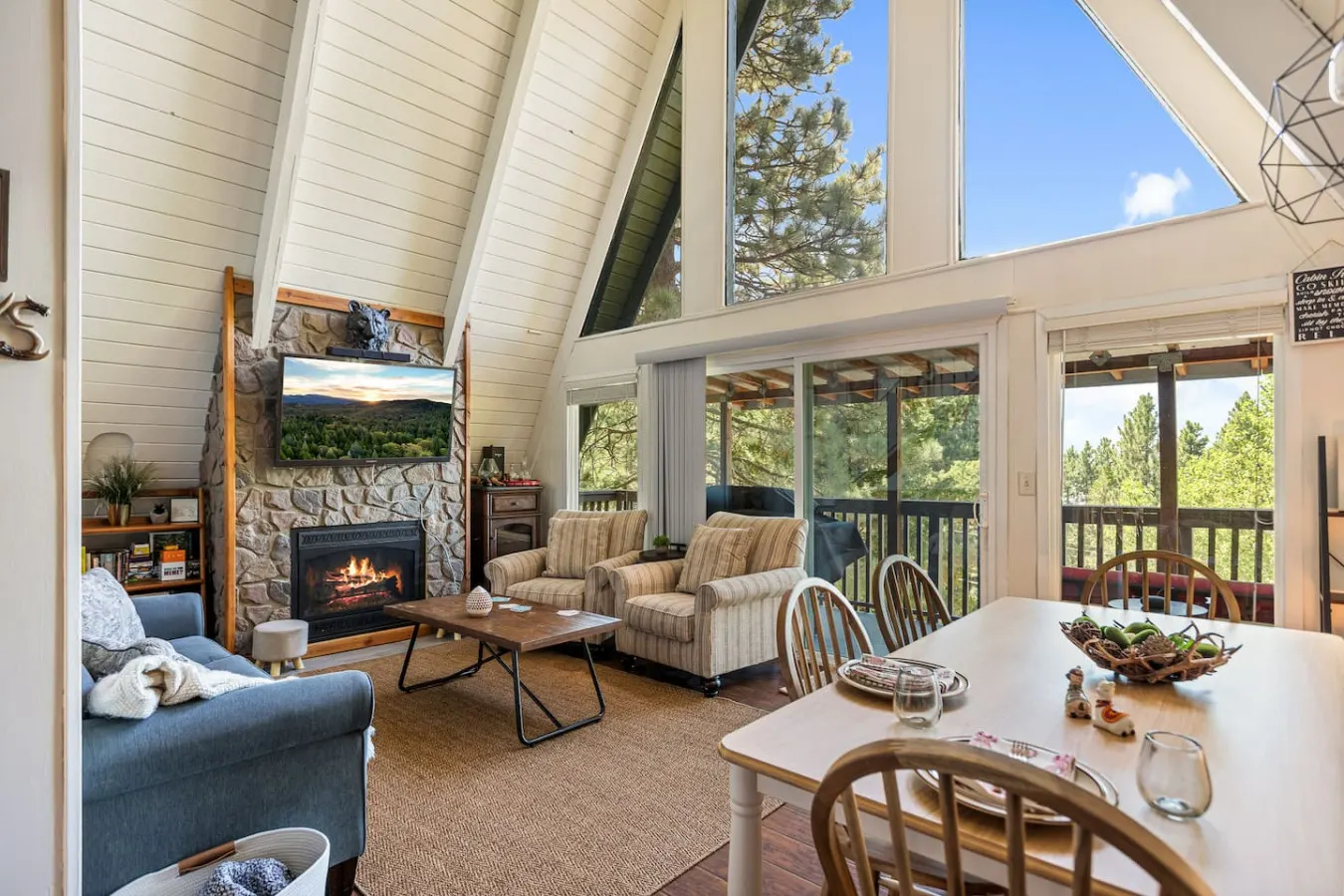 Casa Huntsted A-Frame Cabin near Snow Valley 14