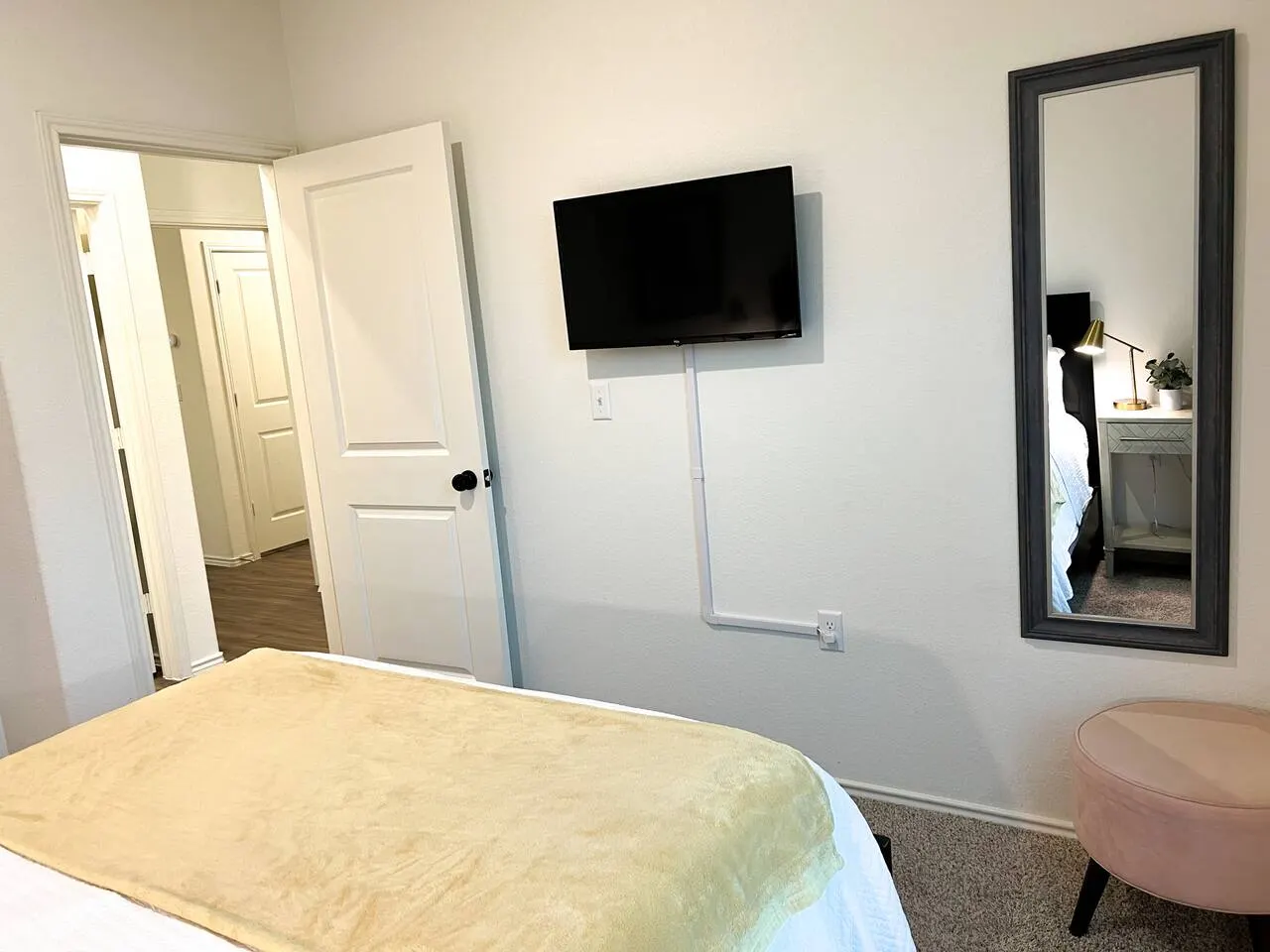 Amazing Gem in North Austin - 10PPL, Fully Stocked 11
