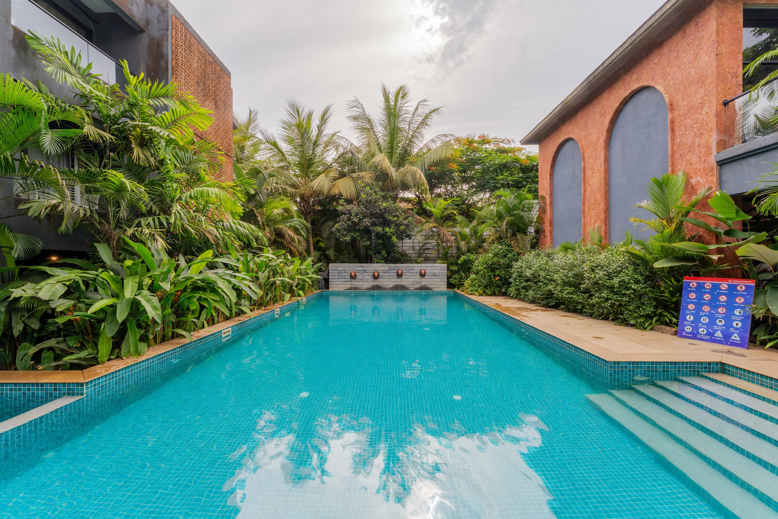 Sereno Siesta 2bhk cosy apt w/balcony swing & pool 7