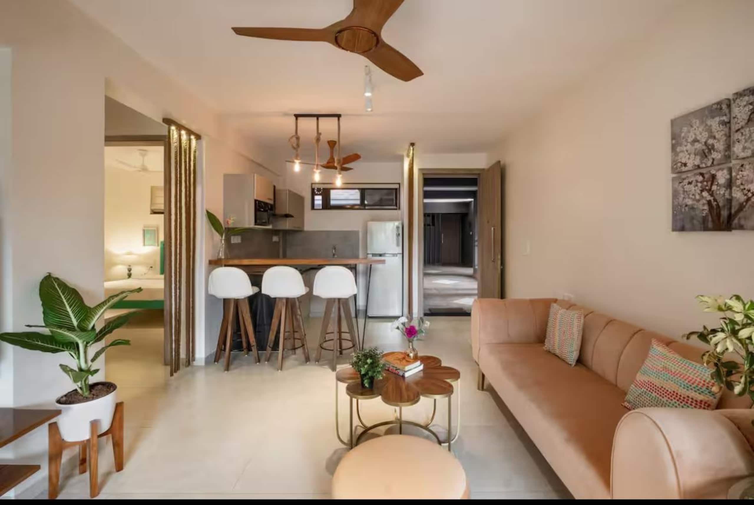 Sereno Siesta 2bhk cosy apt w/balcony swing & pool 9