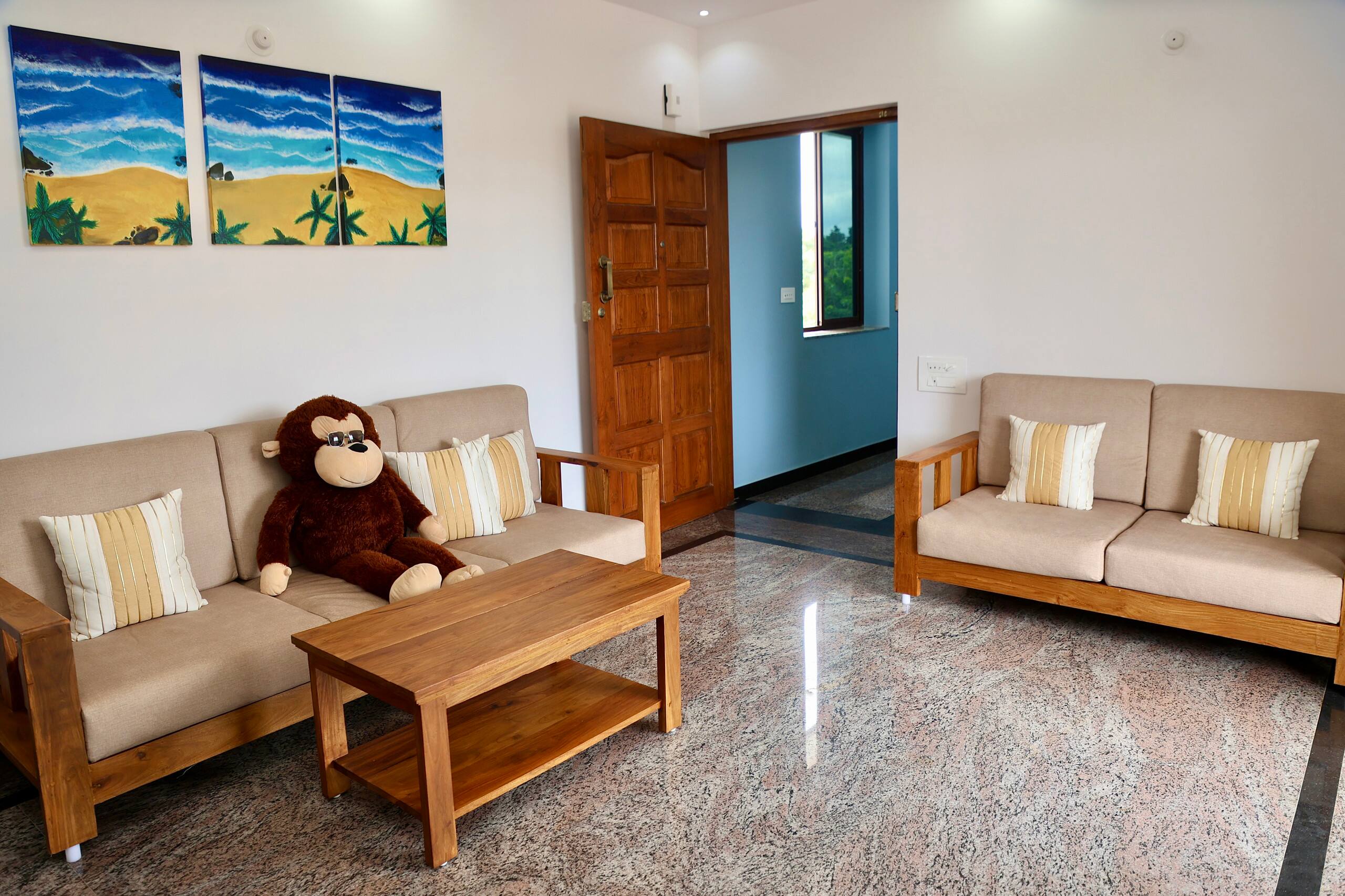 2BHK w Pool near Panjim 9