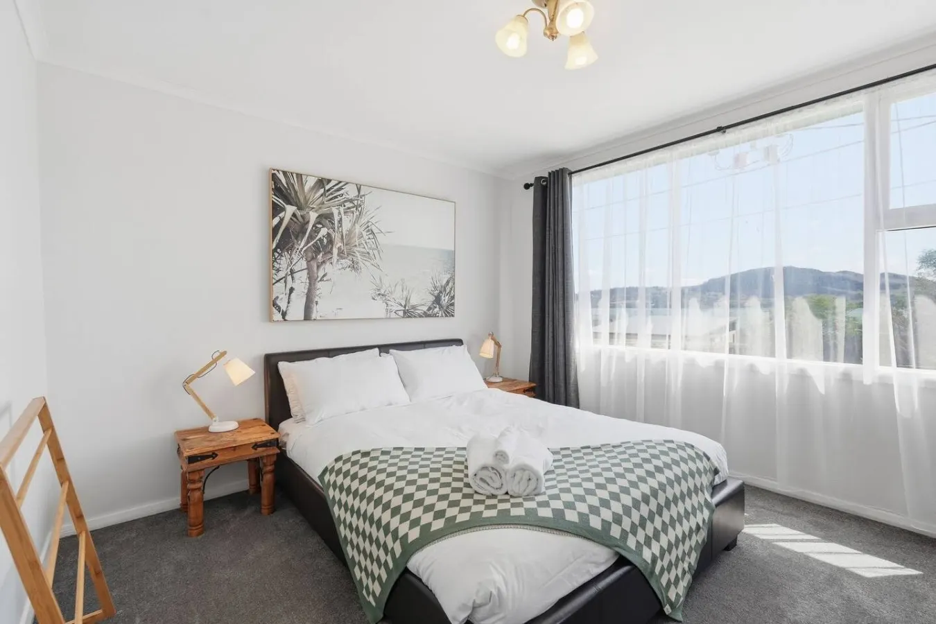 Stunning water view – Cozy 3BR Retreat 19