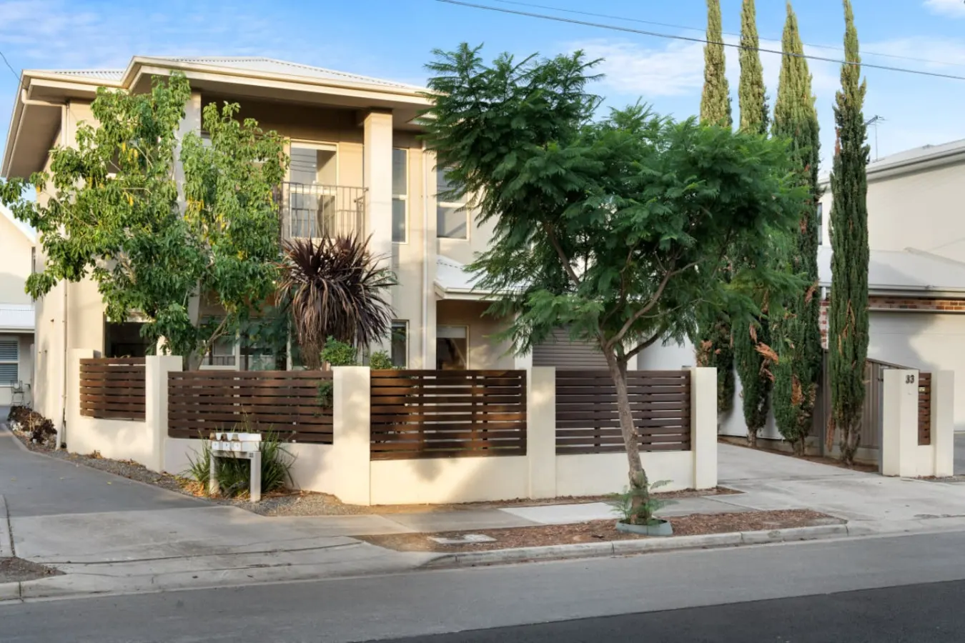 Fig & Fern—Modern Comfort between City & Coast — photo 5