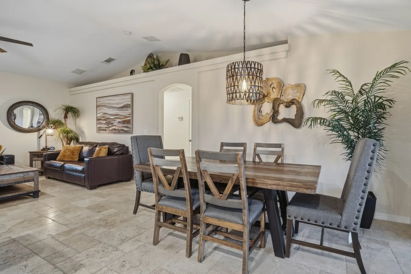 Hillside Hideaway - Pool, BBQ, Private Backyard 15