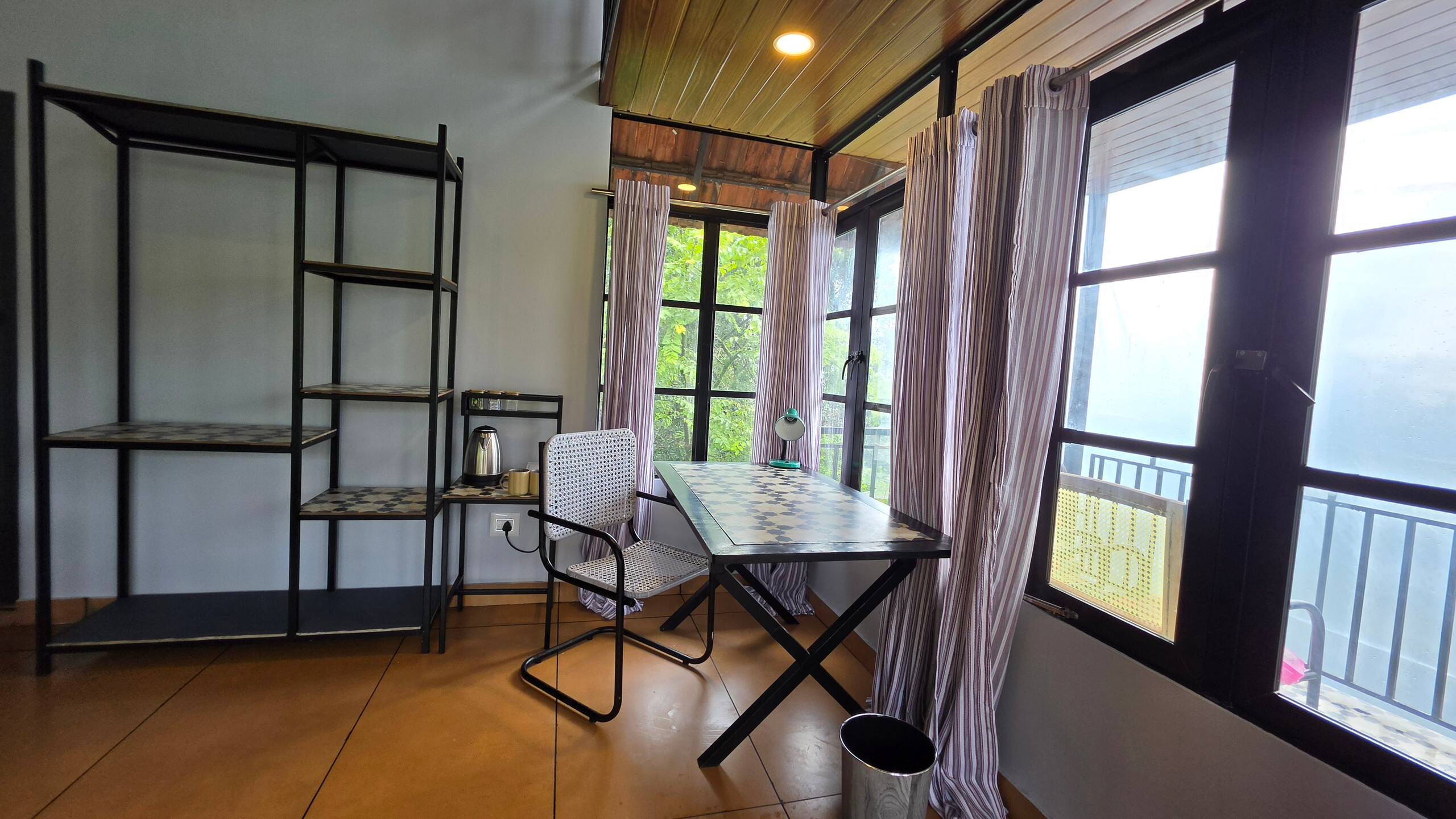Wake up like a hornbill above the clouds 19