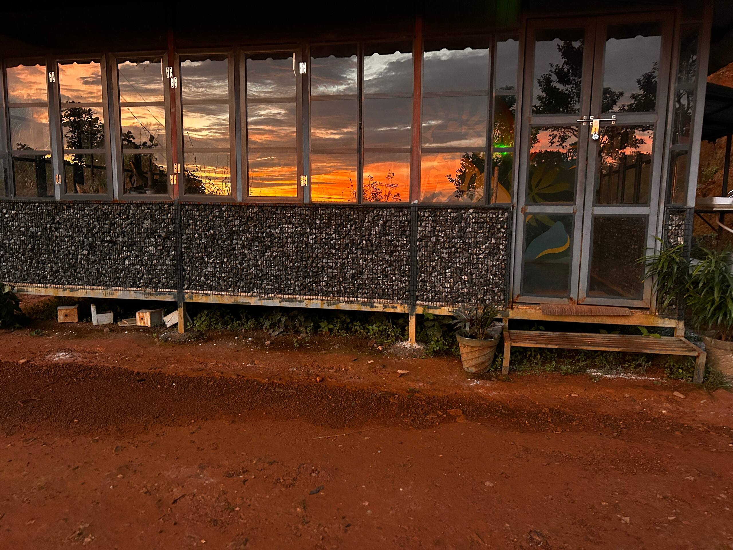 Wake up like a hornbill above the clouds 24