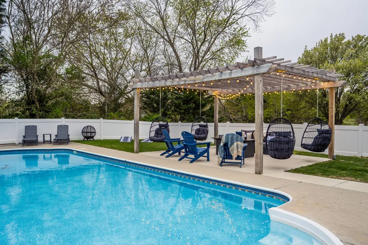 Mins to Beach & Golf! Private Pool & Luxe Firepit
