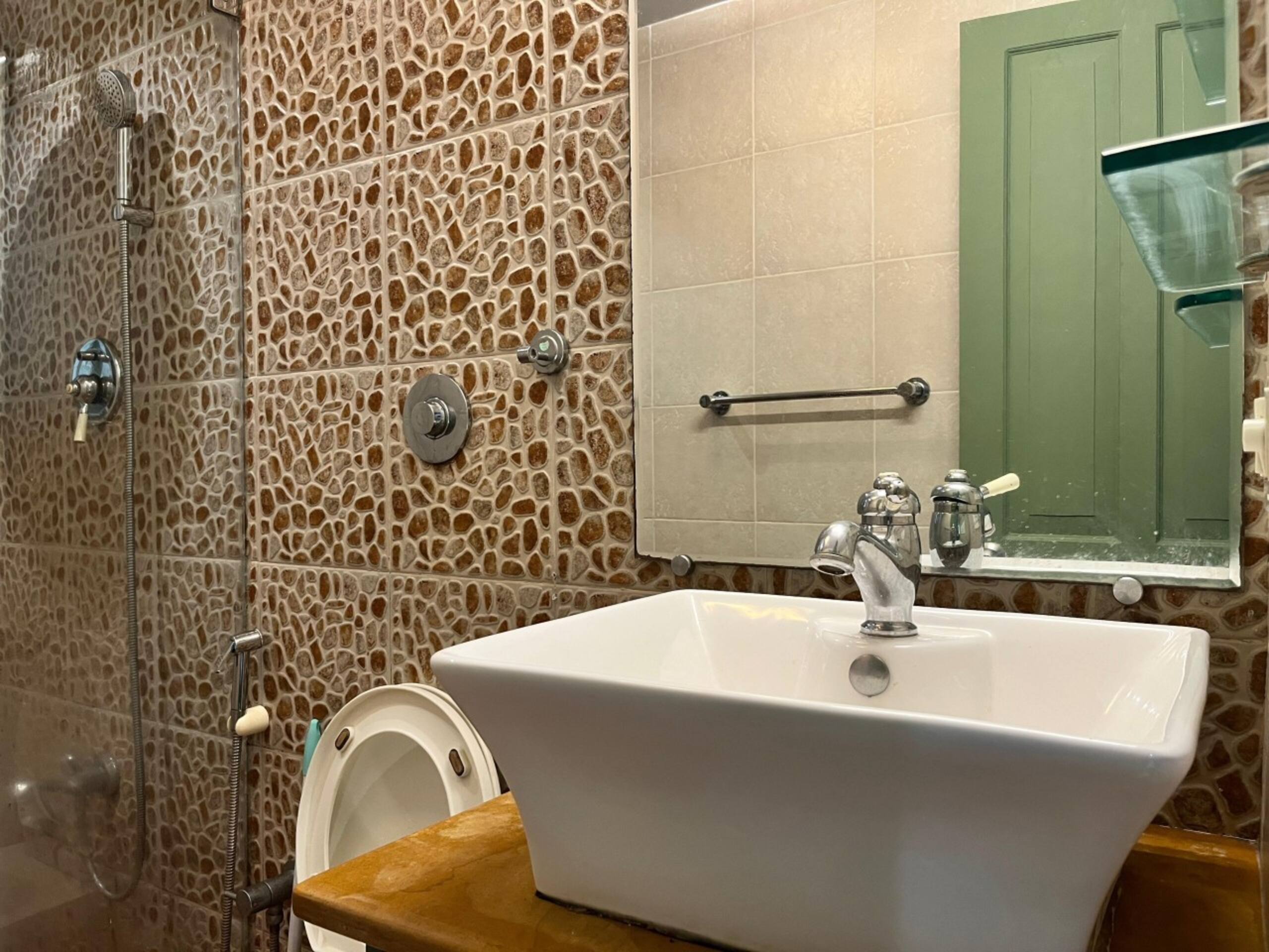 The Greendoor Apt, Sun and Sands, 2bhk, Candolim 30