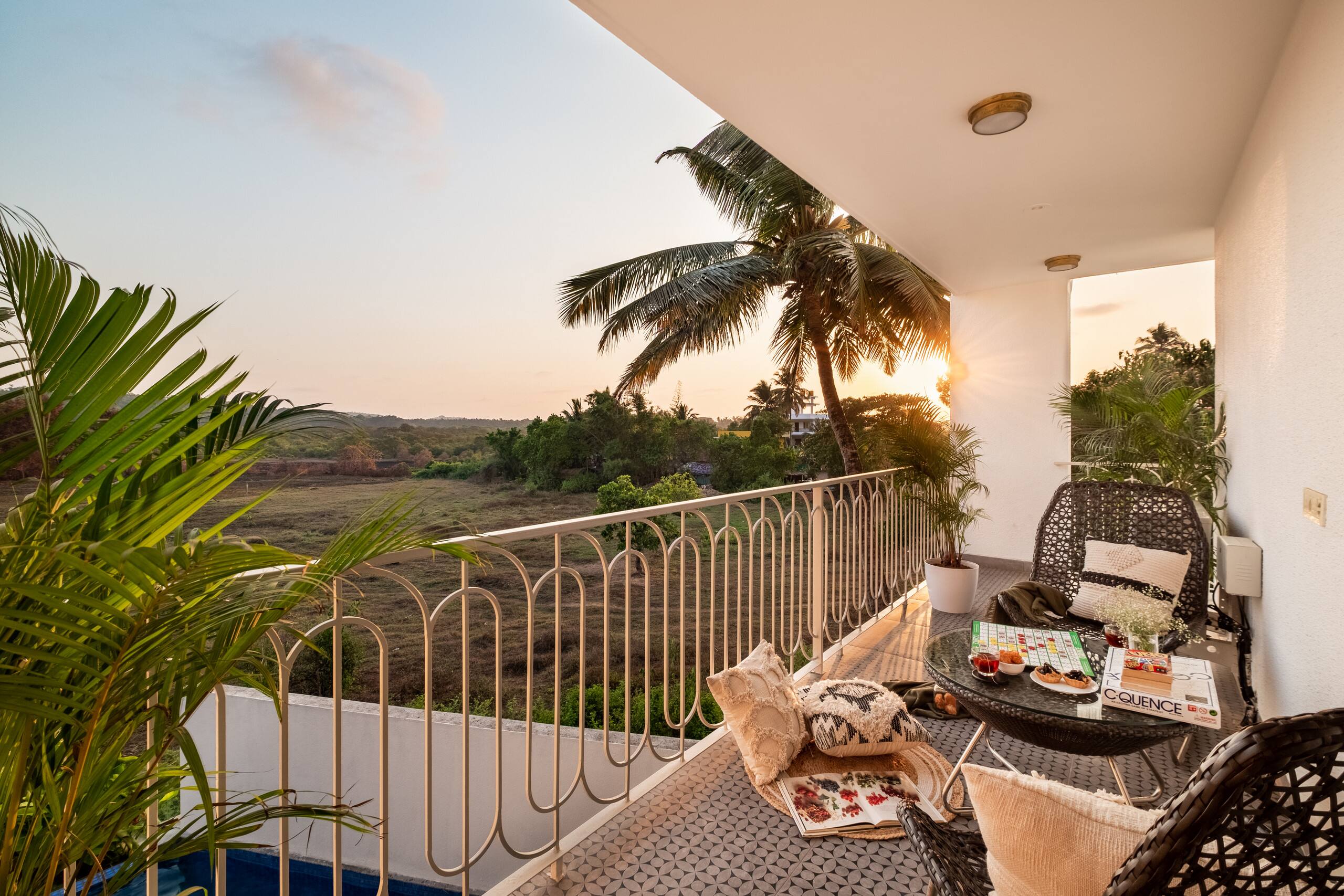 2BR Treas Apt|Shared Infinity Pool|Genset|Candolim 29