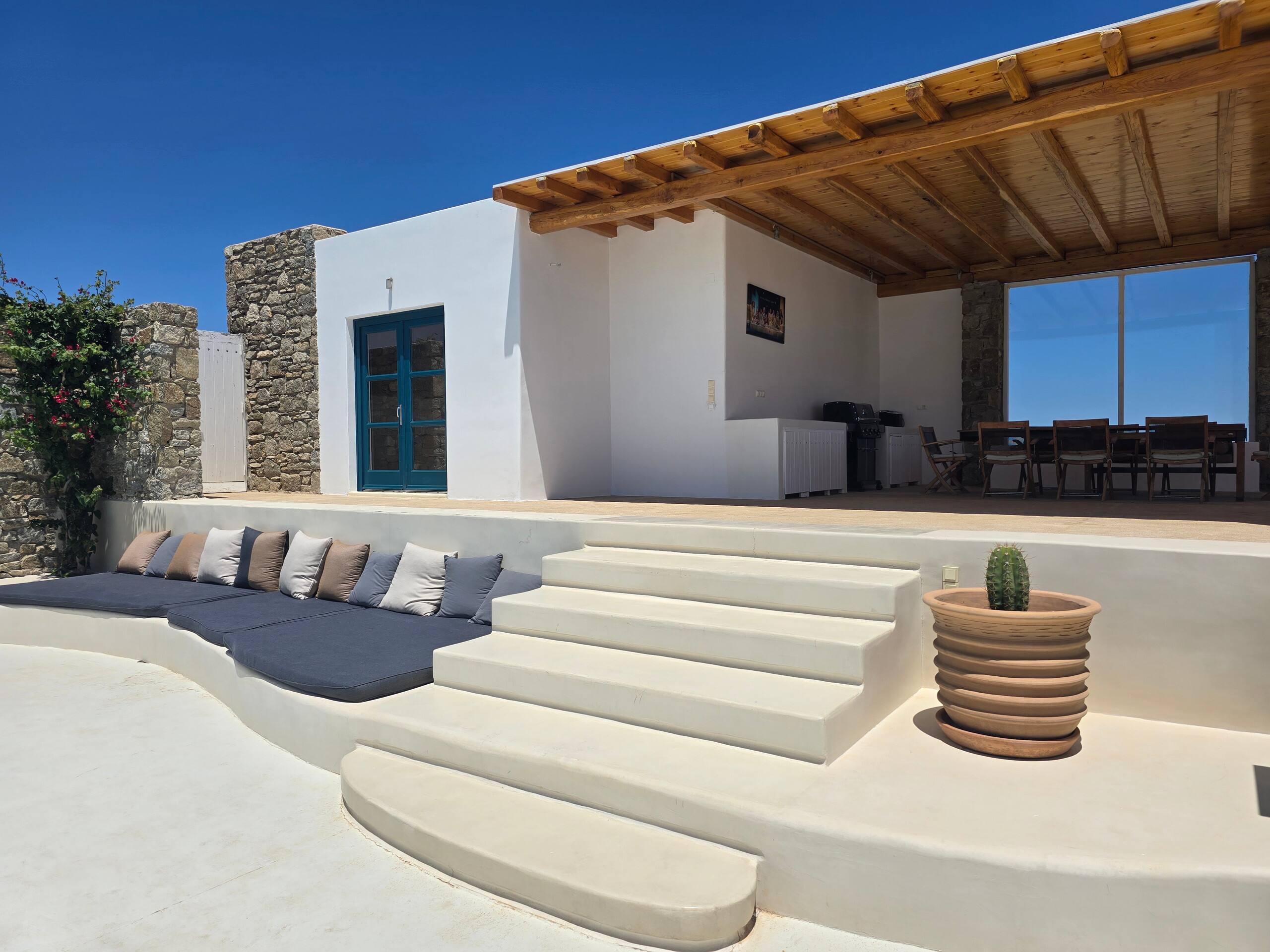 Luxury 4 BR Villa | Pool & Sea Views in Panormos — photo 5