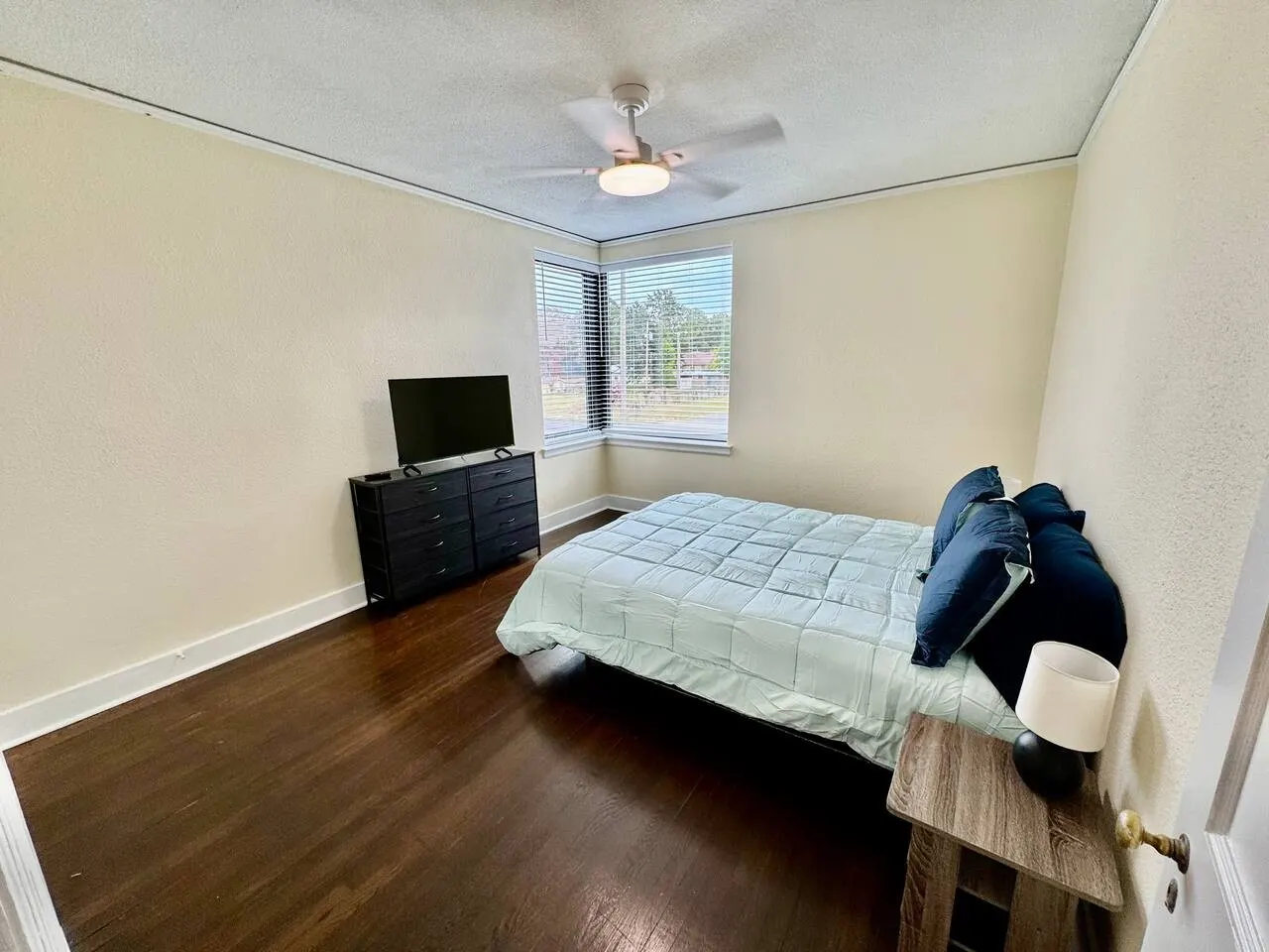 1 Bedroom in NLR 9