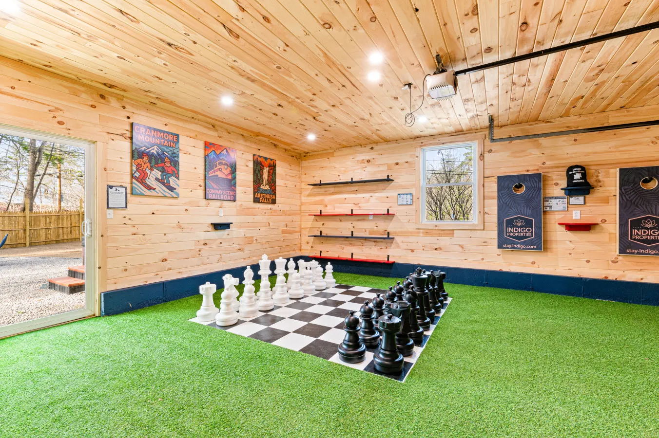 Game On! Hot Tub, Cinema, Giant Chess, Puppy Approved! 18
