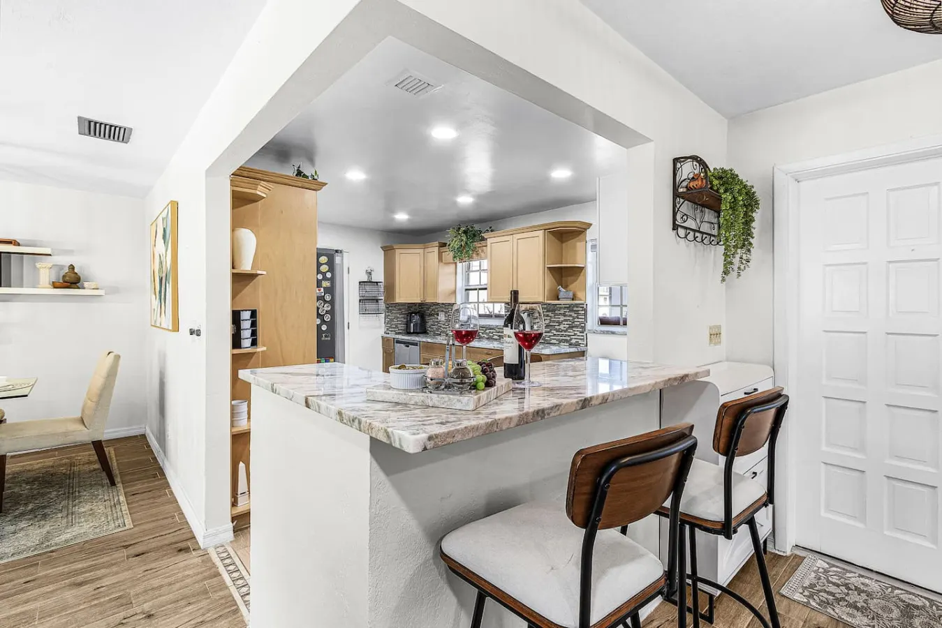 3 Bed 2 Bath Backyard Oasis FREE gas card with 7 night stay 13