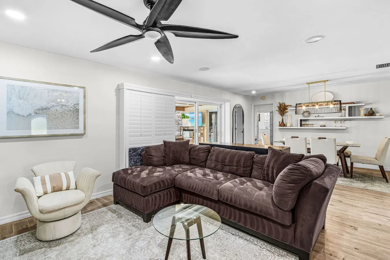 3 Bed 2 Bath Backyard Oasis FREE gas card with 7 night stay 17