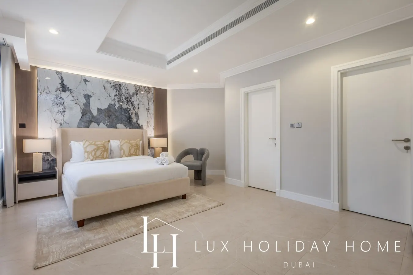 LUX The Ocean Pearl Villa 3 11