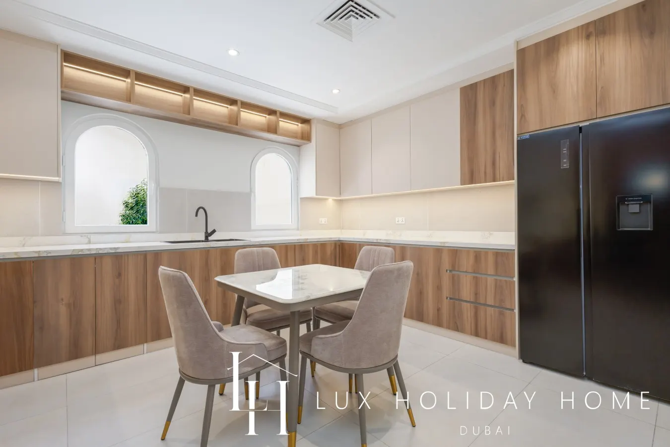 LUX The Ocean Pearl Villa 3 18