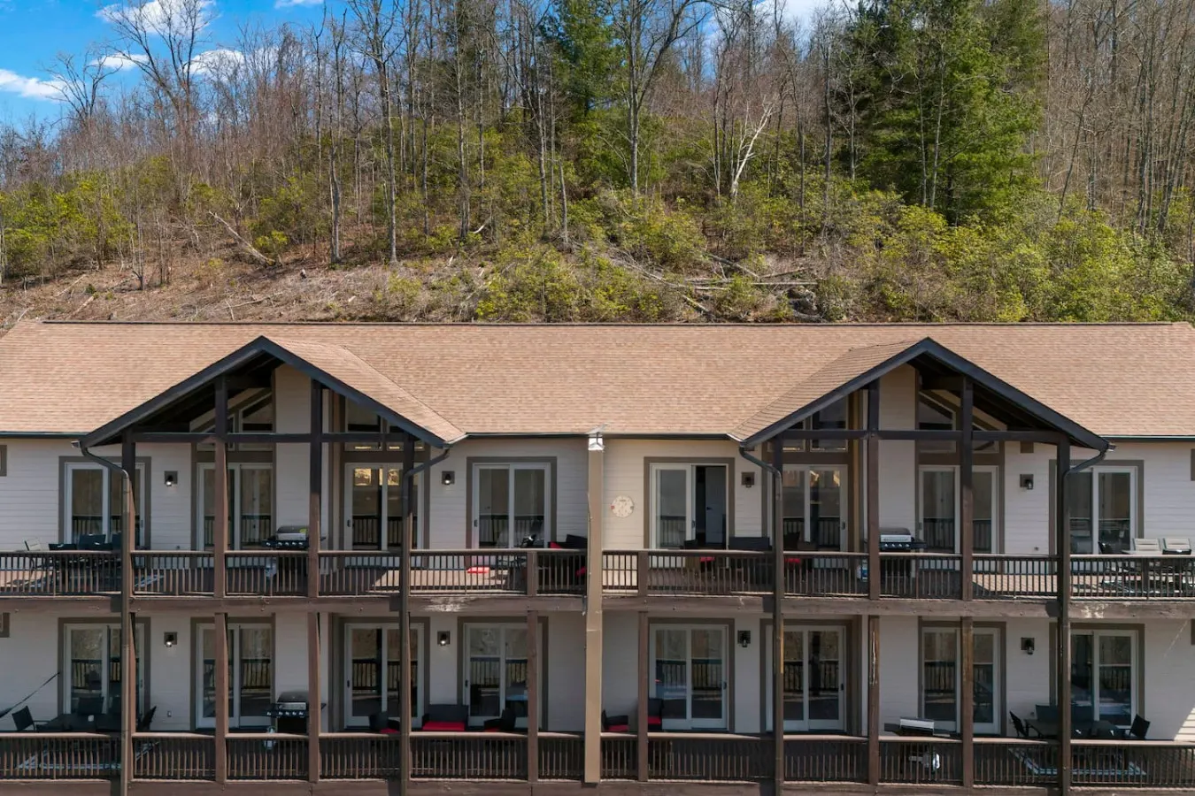 4-Unit Mountain Retreat 8BR, Views, Near Smokies 10
