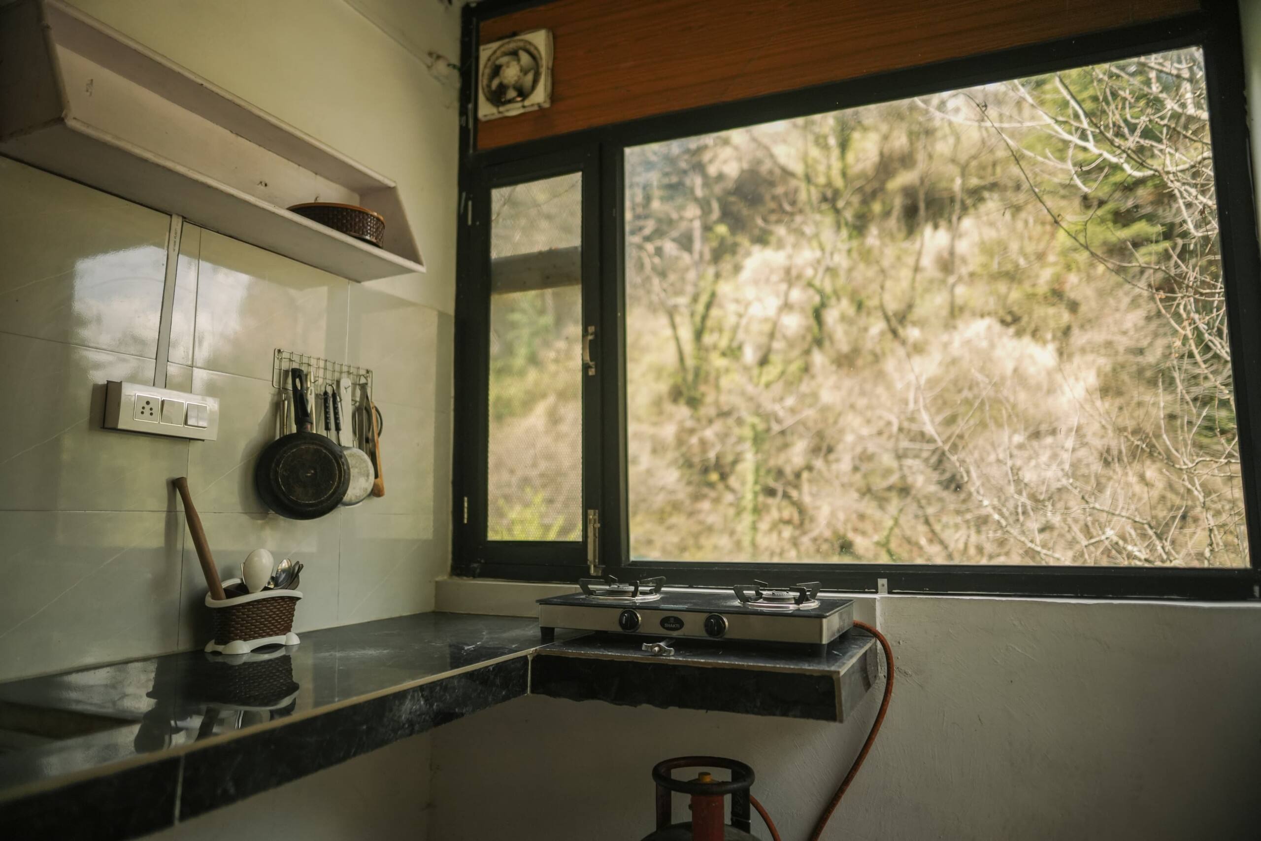 Entire Riverside Homestay with book cafe & Garden 3