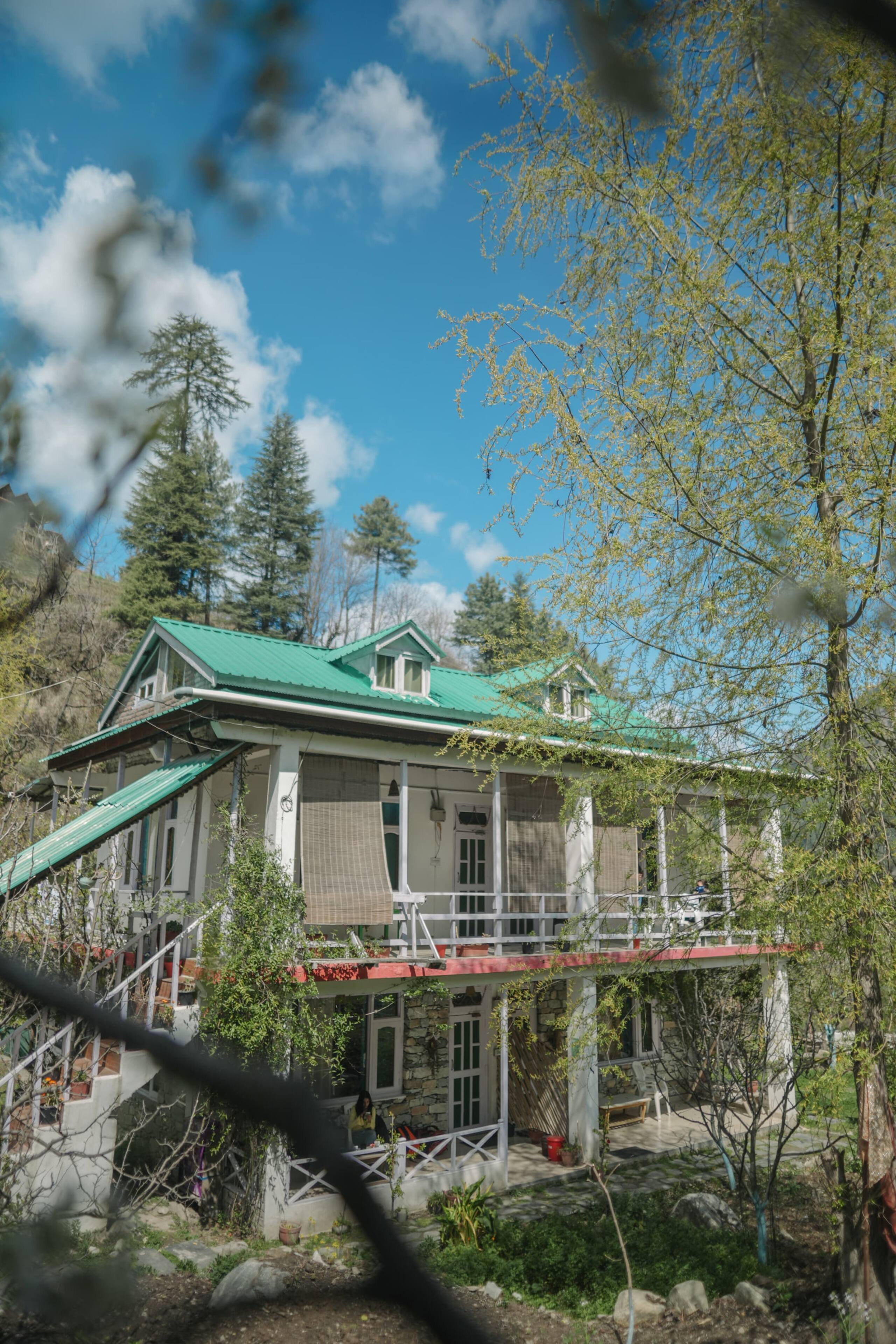 Entire Riverside Homestay with book cafe & Garden 26