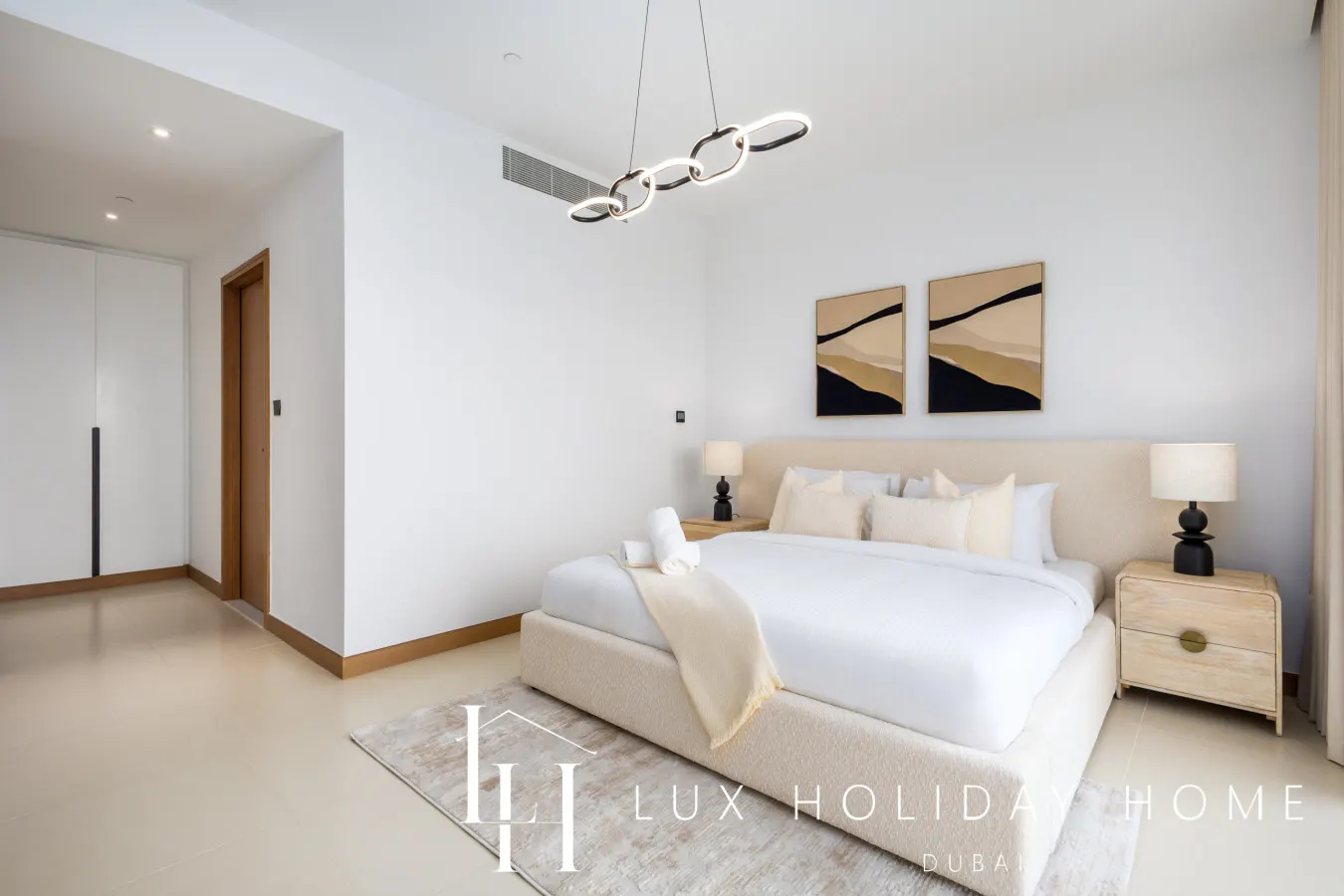 LUX The Vida Marina Residence 16