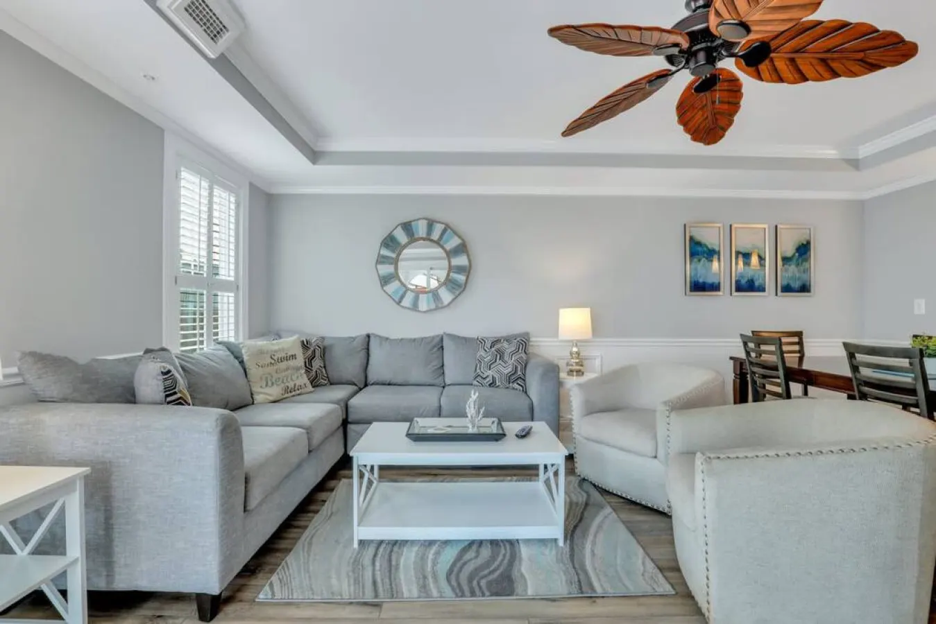 Atlantic Ave: 3 Bed 2 Bath Condo Walk to Beach, Pool Access — photo 2