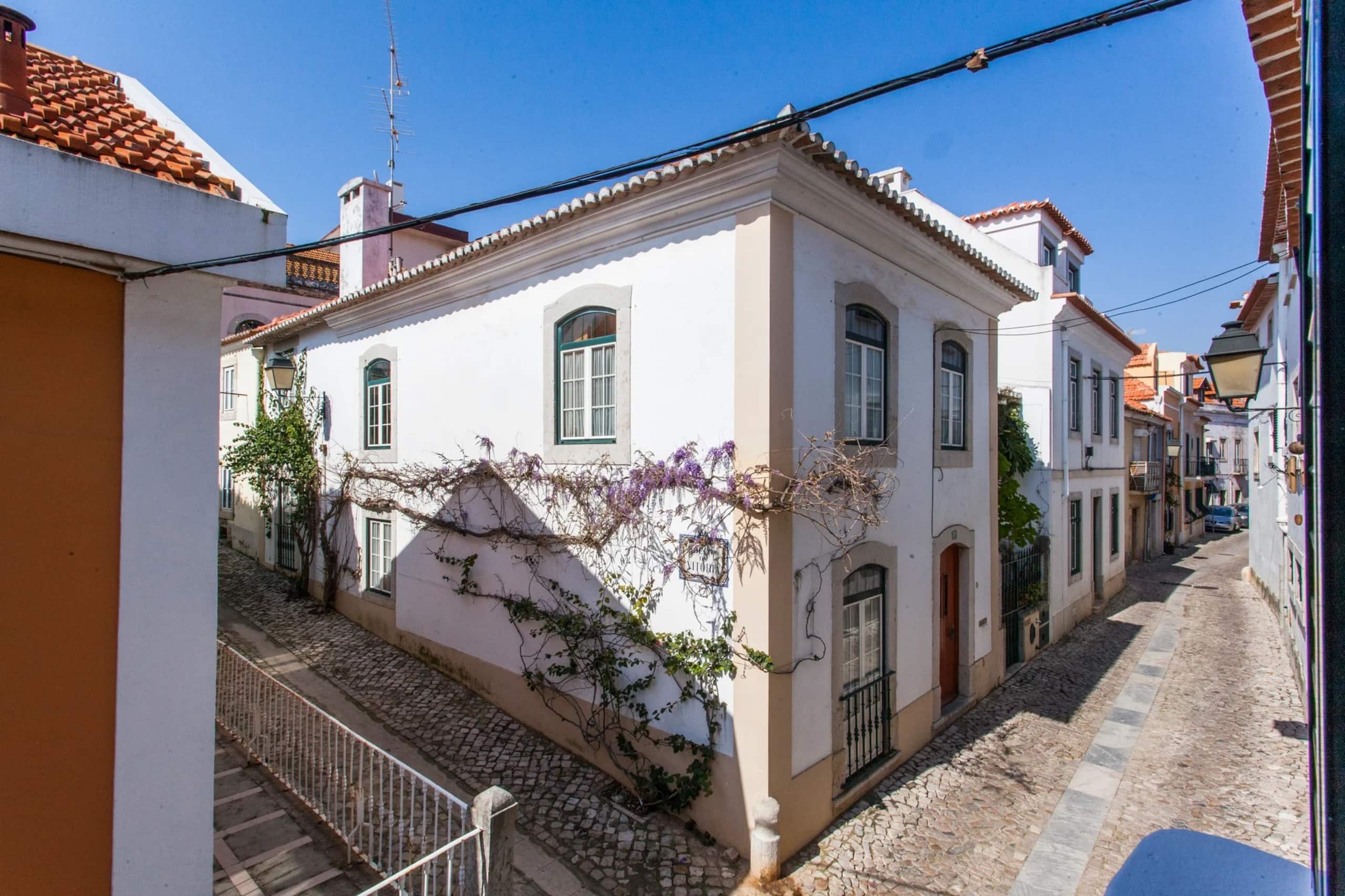 Cascais 2 Navigators Historic Centre Townhouse 10