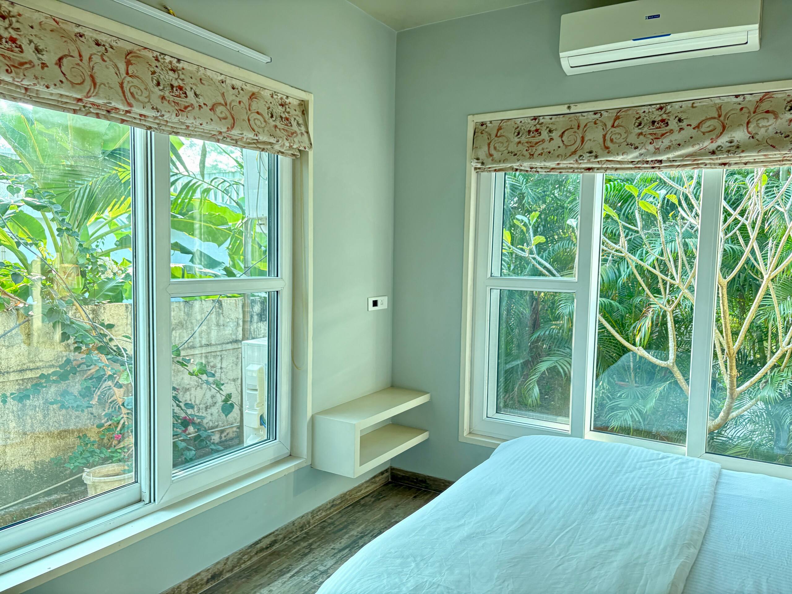 The Greendoor Villa - 10, 8 mins to beach 16