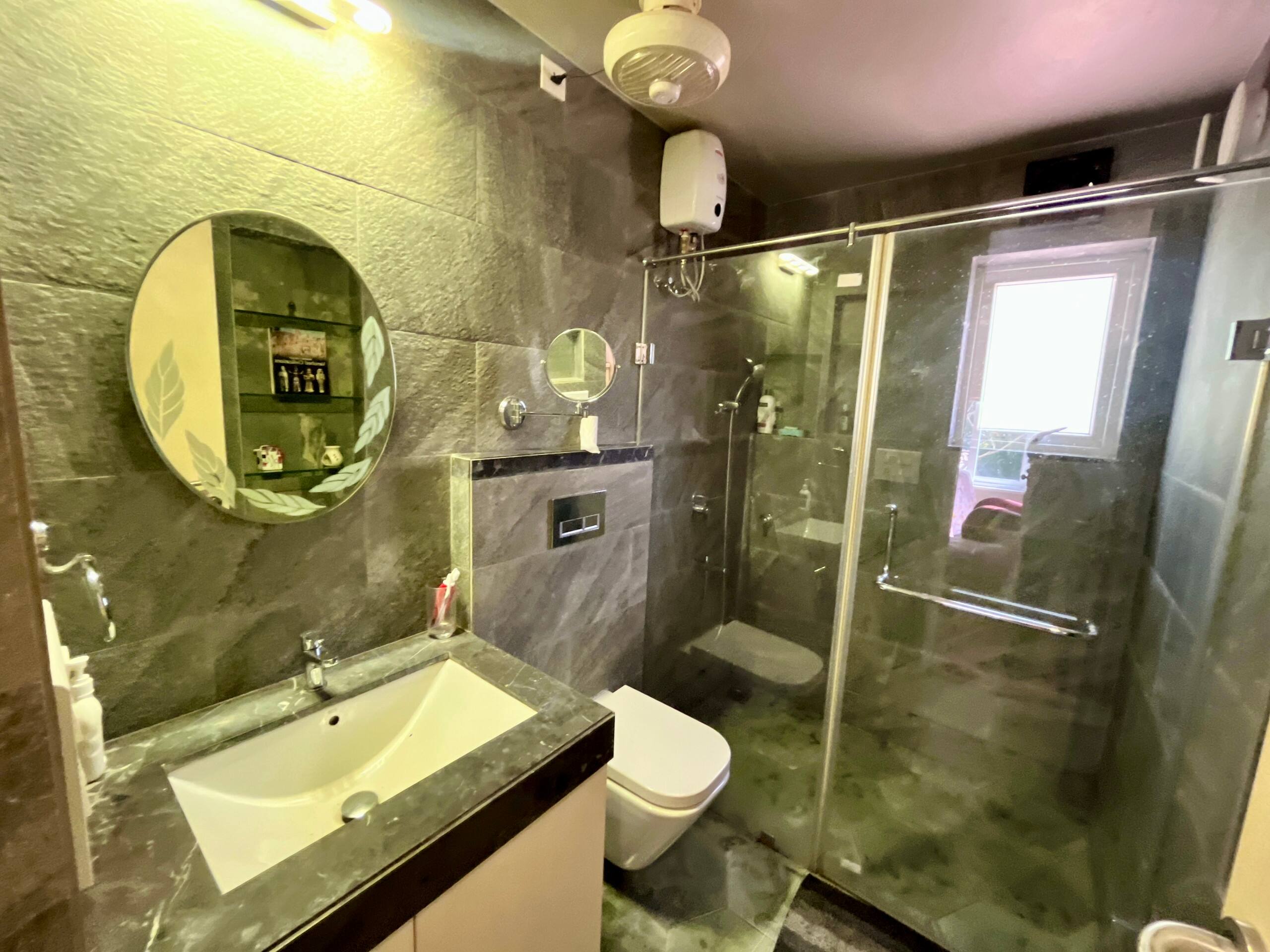 The Greendoor Villa - 10, 8 mins to beach 20
