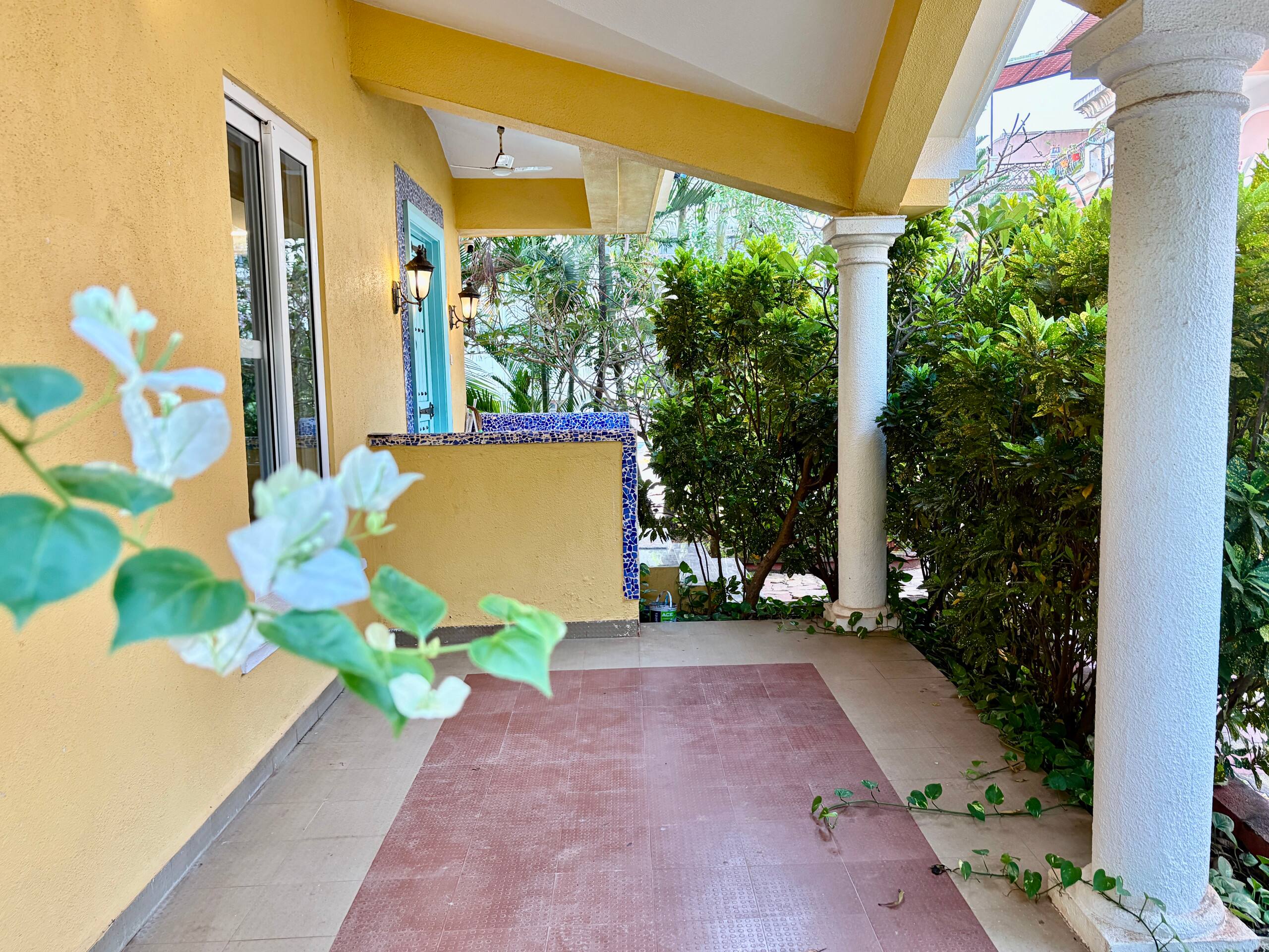 The Greendoor Villa - 10, 8 mins to beach 22