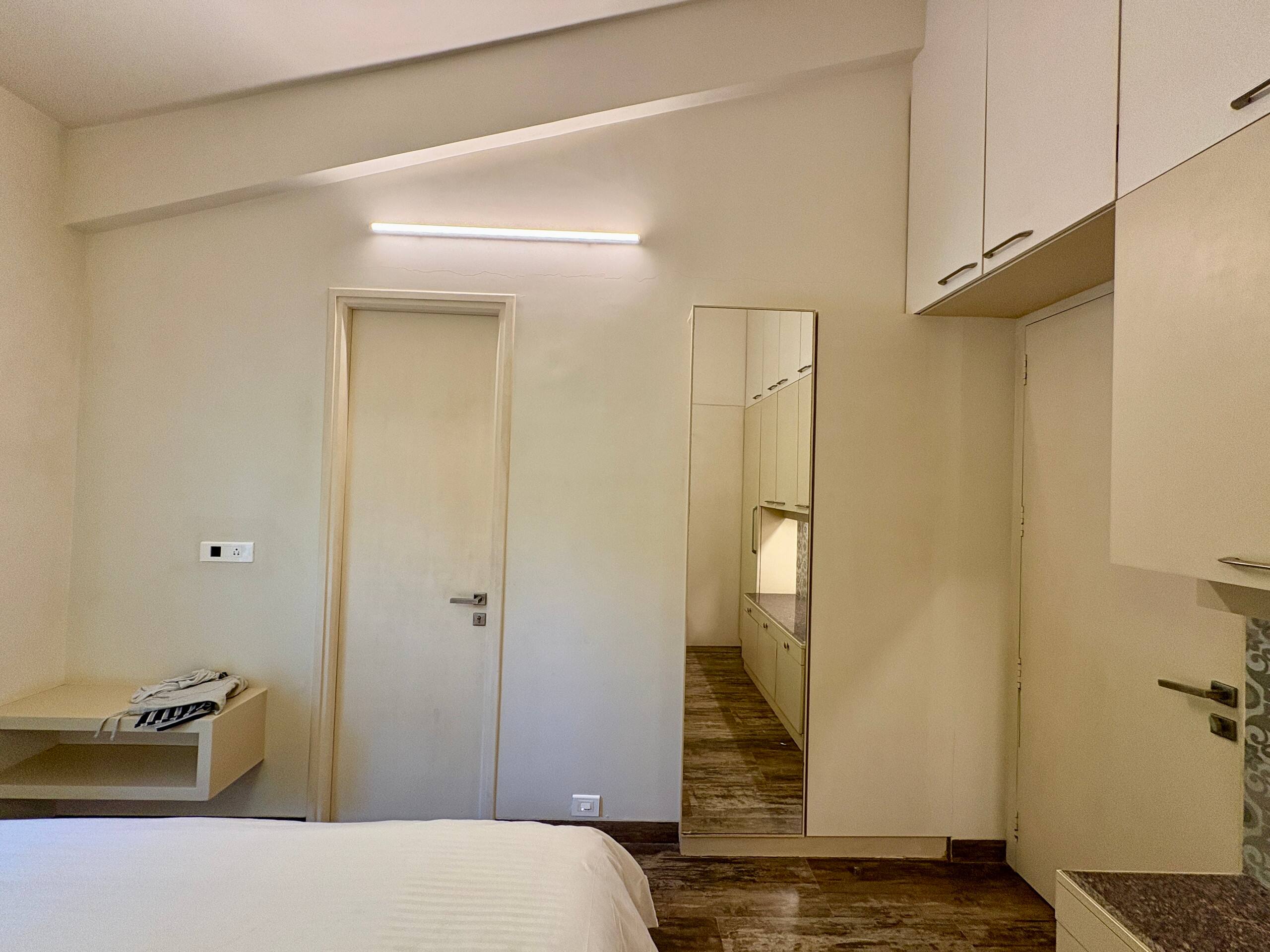The Greendoor Villa - 10, 8 mins to beach 19