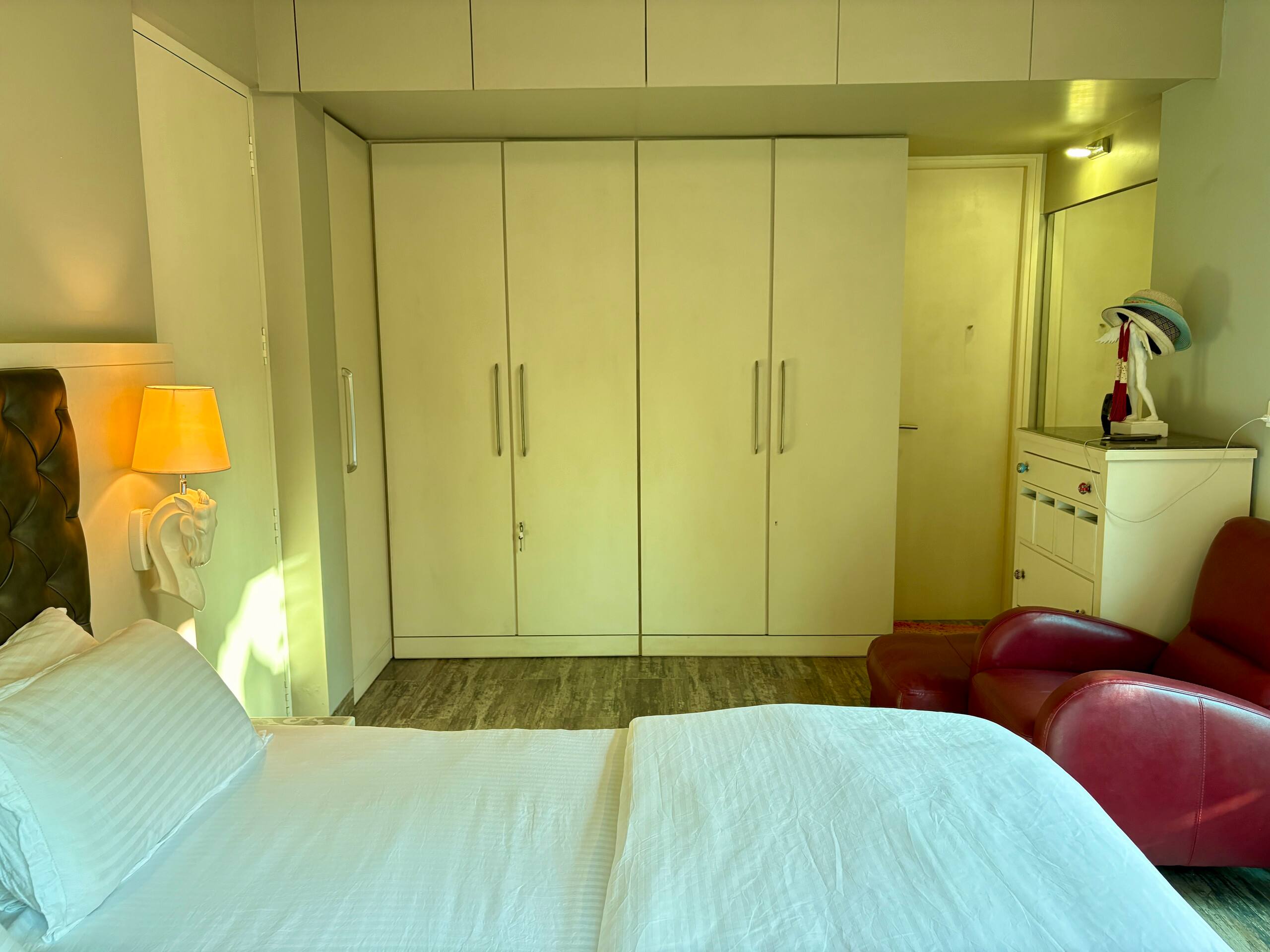 The Greendoor Villa - 10, 8 mins to beach 15