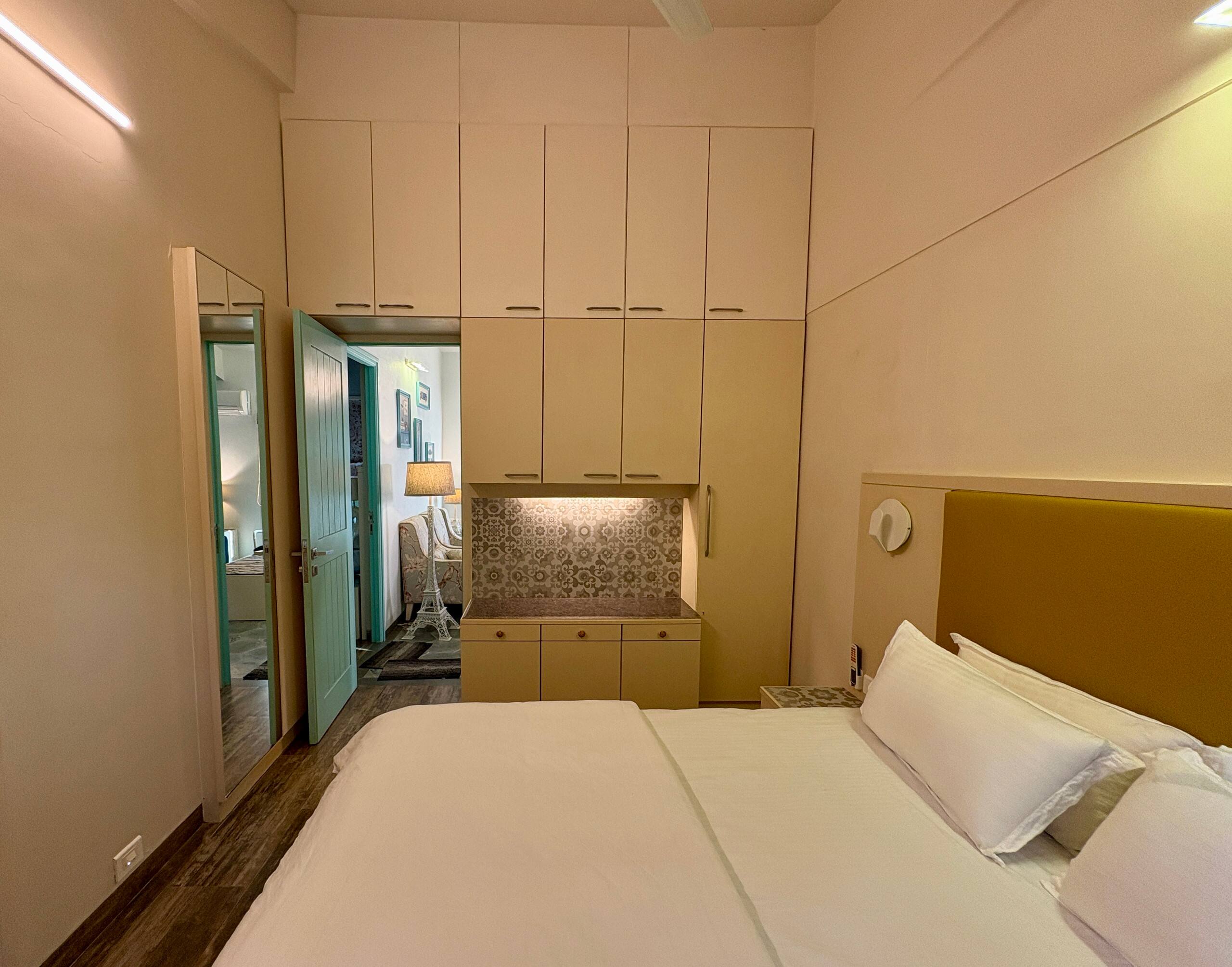 The Greendoor Villa - 10, 8 mins to beach 4