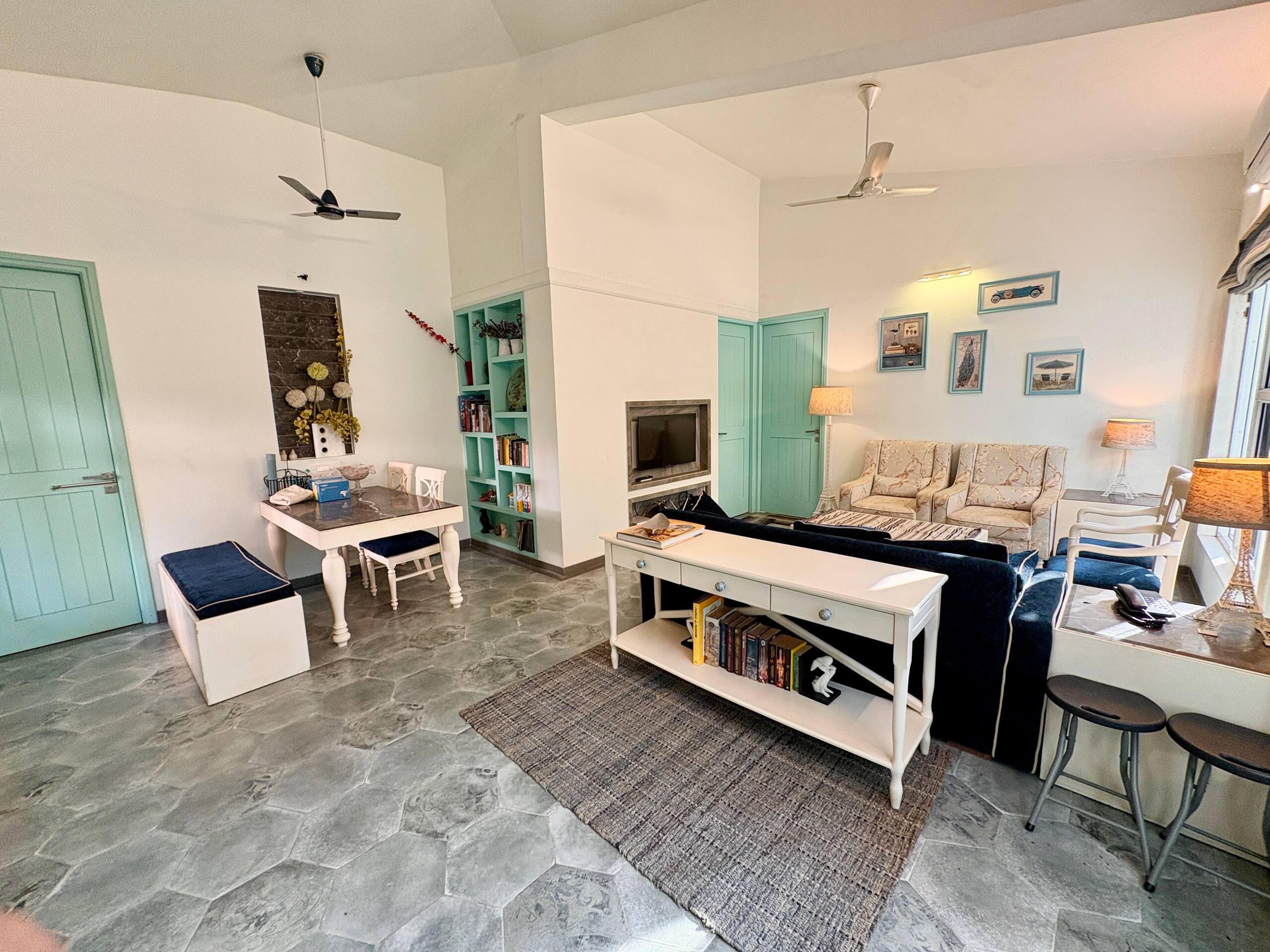 The Greendoor Villa - 10, 8 mins to beach 5