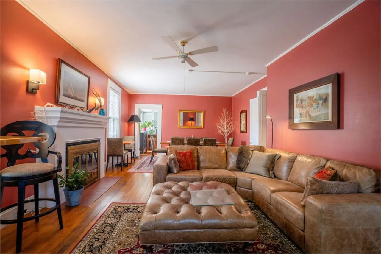Large Sea Captain's Estate in Falmouth Village 6
